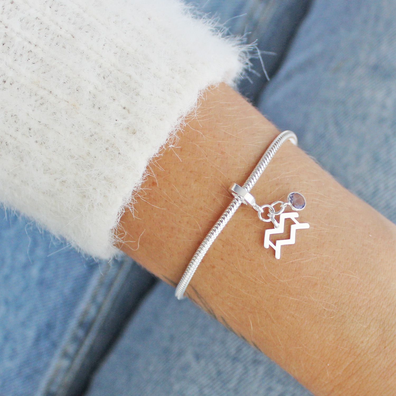 Berloque Patuá Signo Aquário Elemento Ar de Prata 925 AMENNA PRATAS