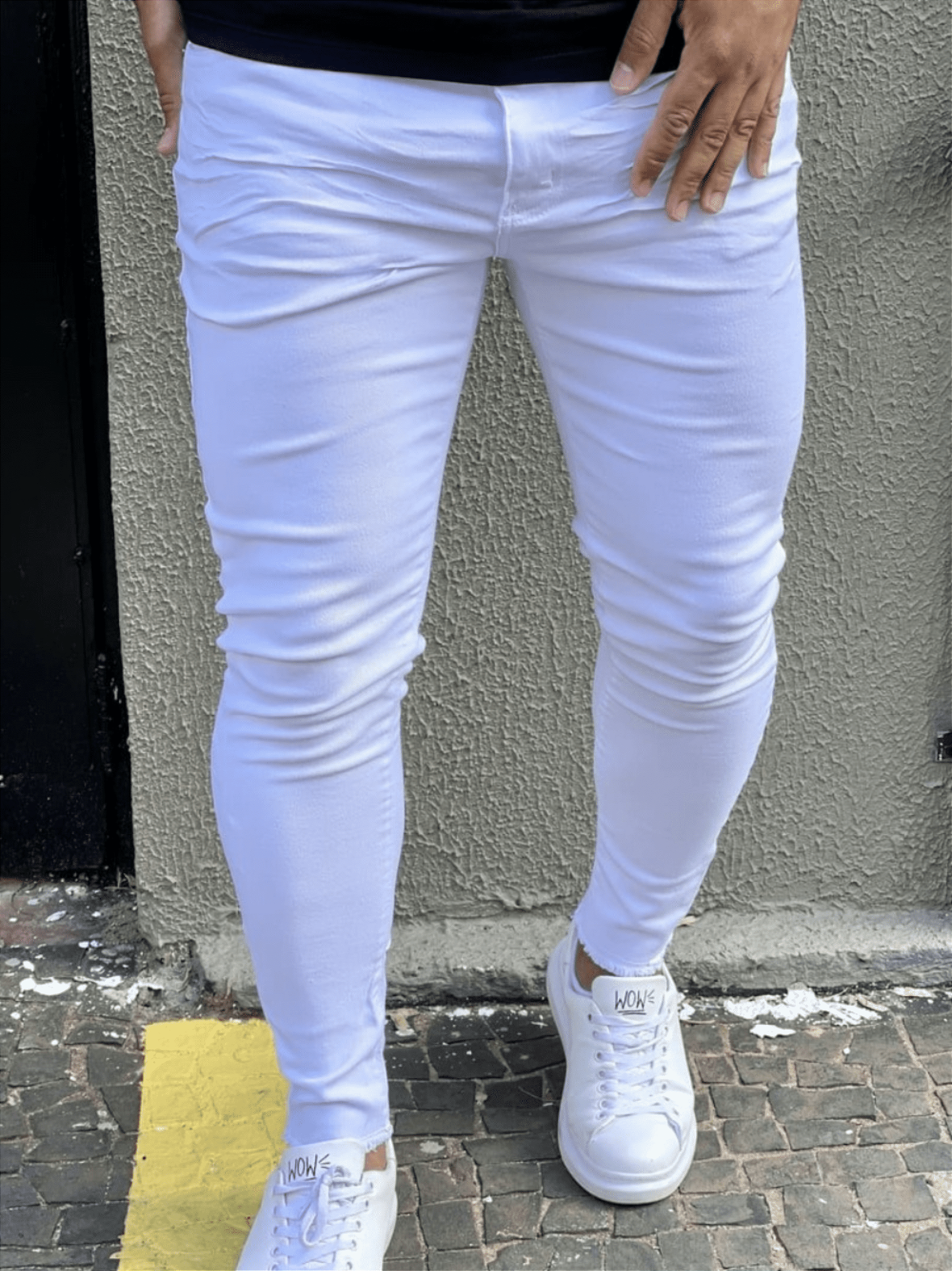 Calça Masculina Super Skinny Jeans Premium Branca Lisa Barra Desfiada - 697  JEANS - Loja Online da Meia Nove Sete