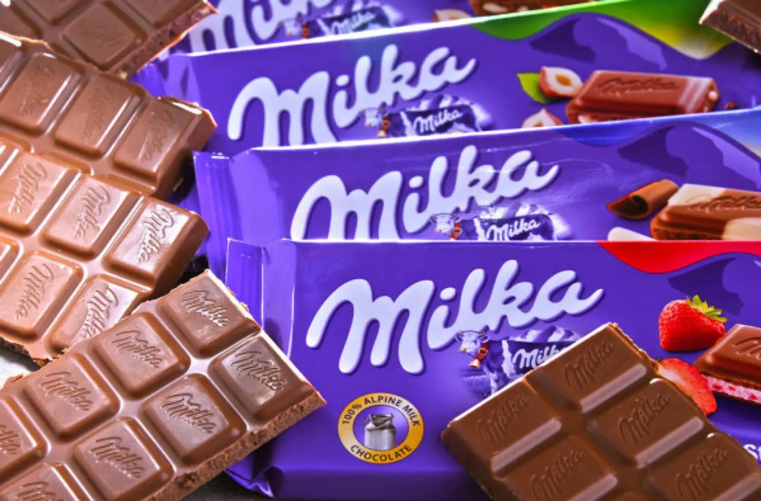Milka Strawberry 100g - Tamaru Gourmet