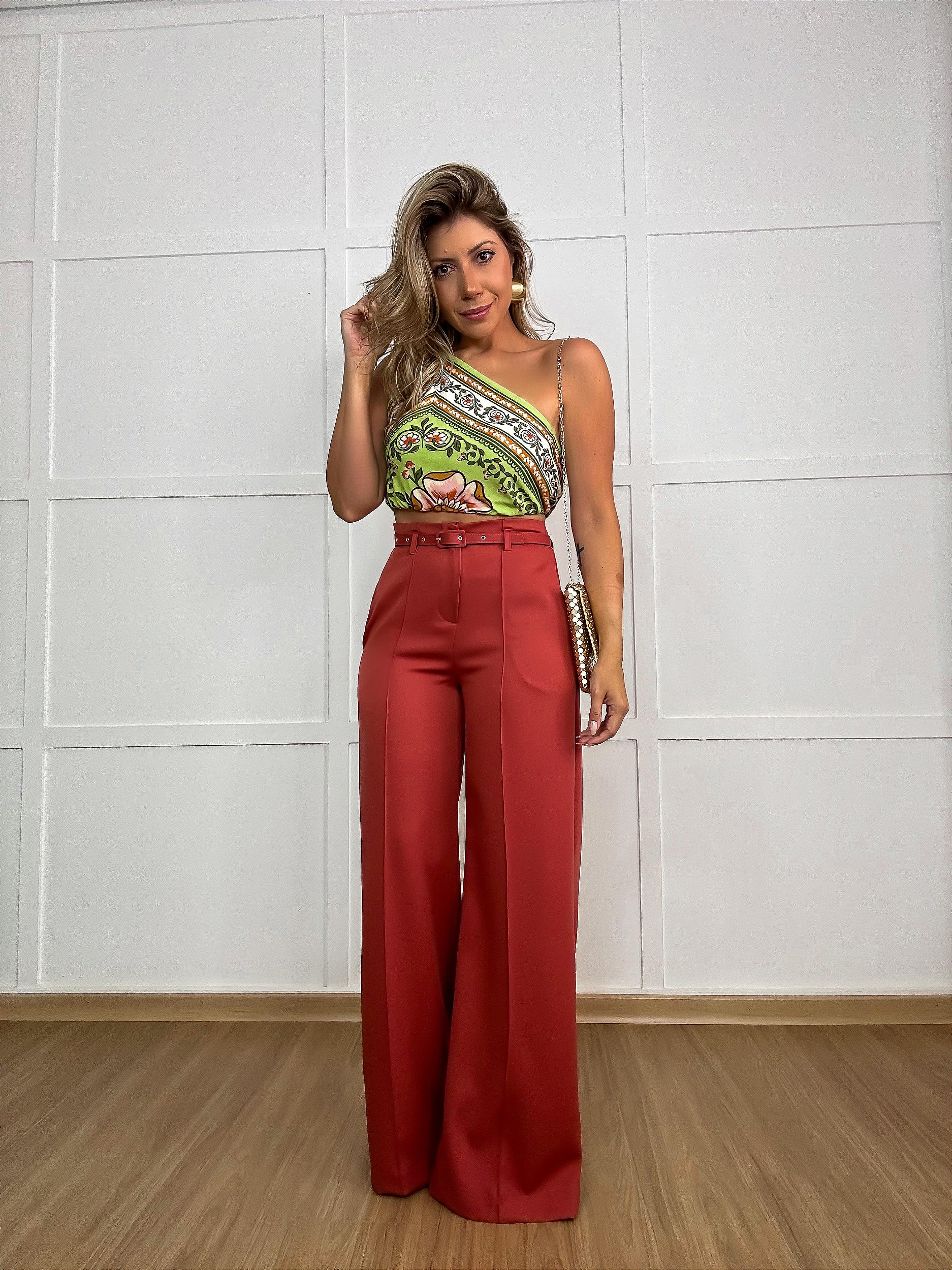 Calça Pantalona Portugal Alfaiataria Avelã - Isa Baldo | A Sua Loja de  Roupas Femininas - Moda Feminina