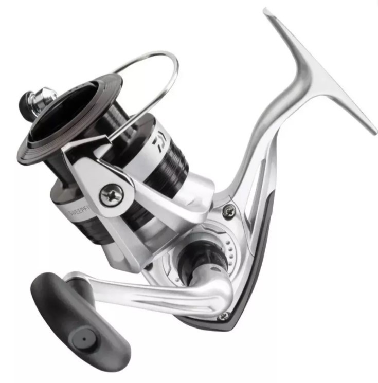 Moulinet Spinning Daiwa Sweepfire EC – Frein Avant, Ratio 5.3:1, 380g – Idéal Pour Débutants