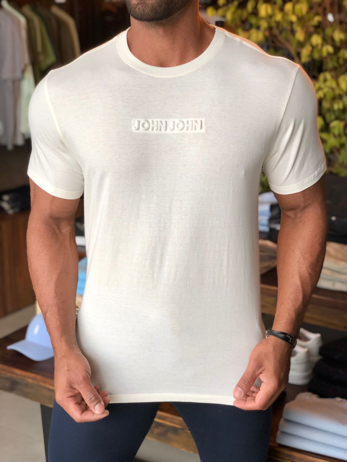 Camiseta Embossed Rg John John