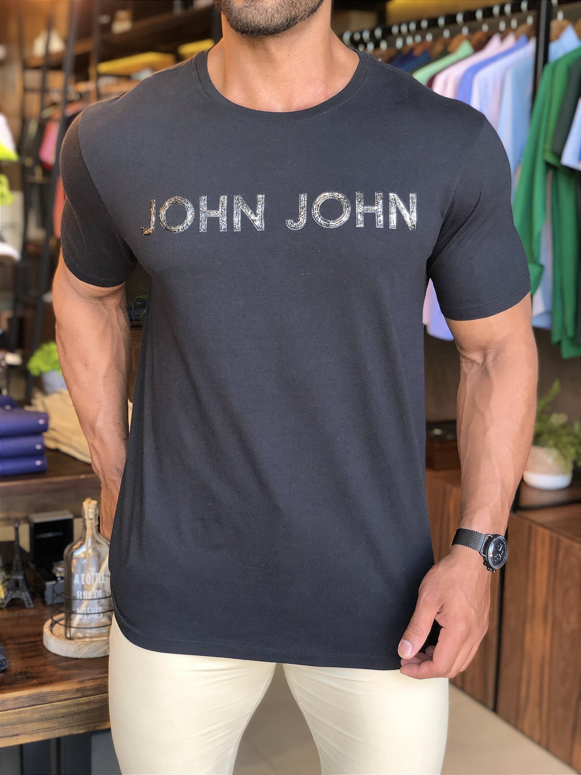 Camiseta Preta Brasão Old - John John - Imperium Store