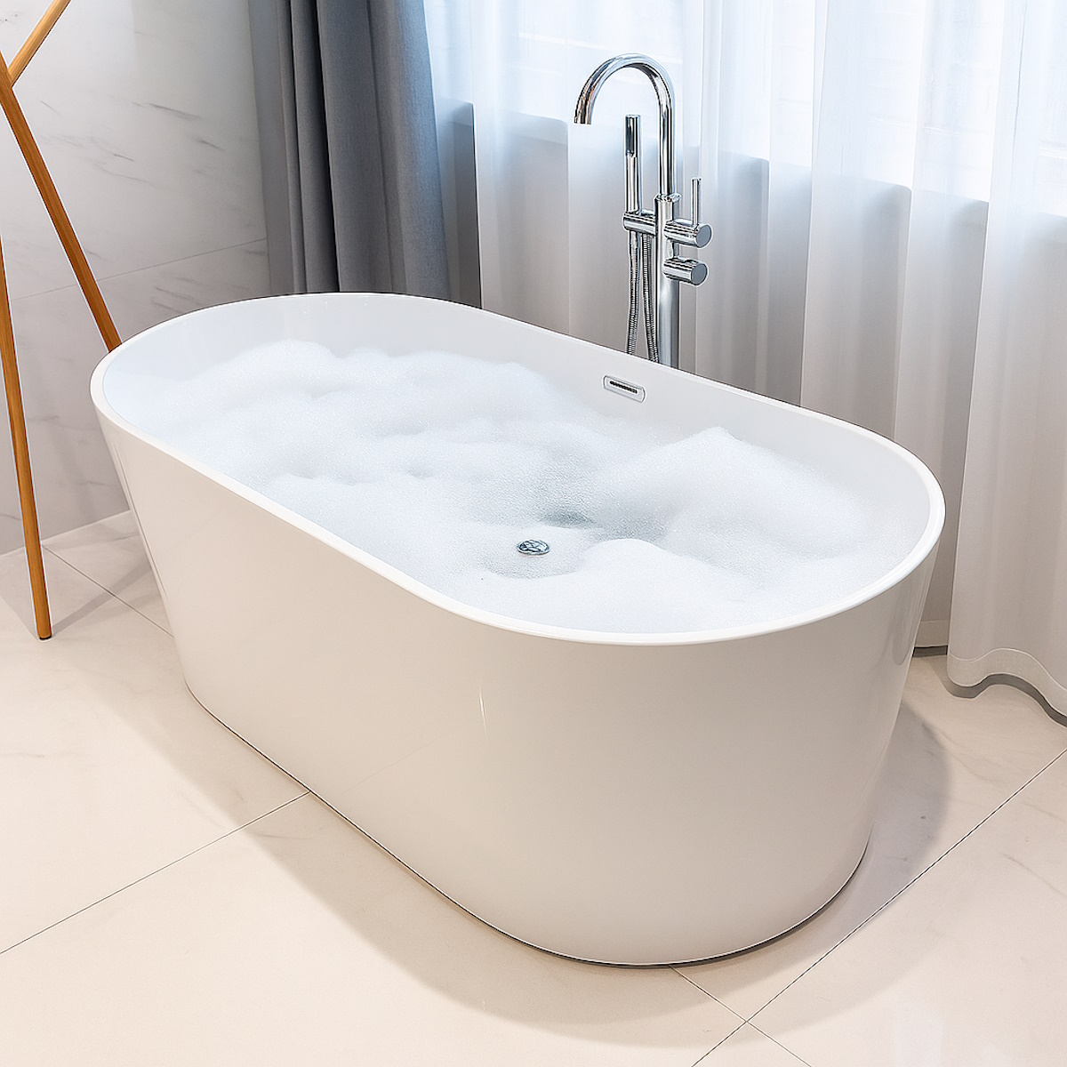 Kit Banheira Freestanding Venezza 1.50m c/Misturador Cromado