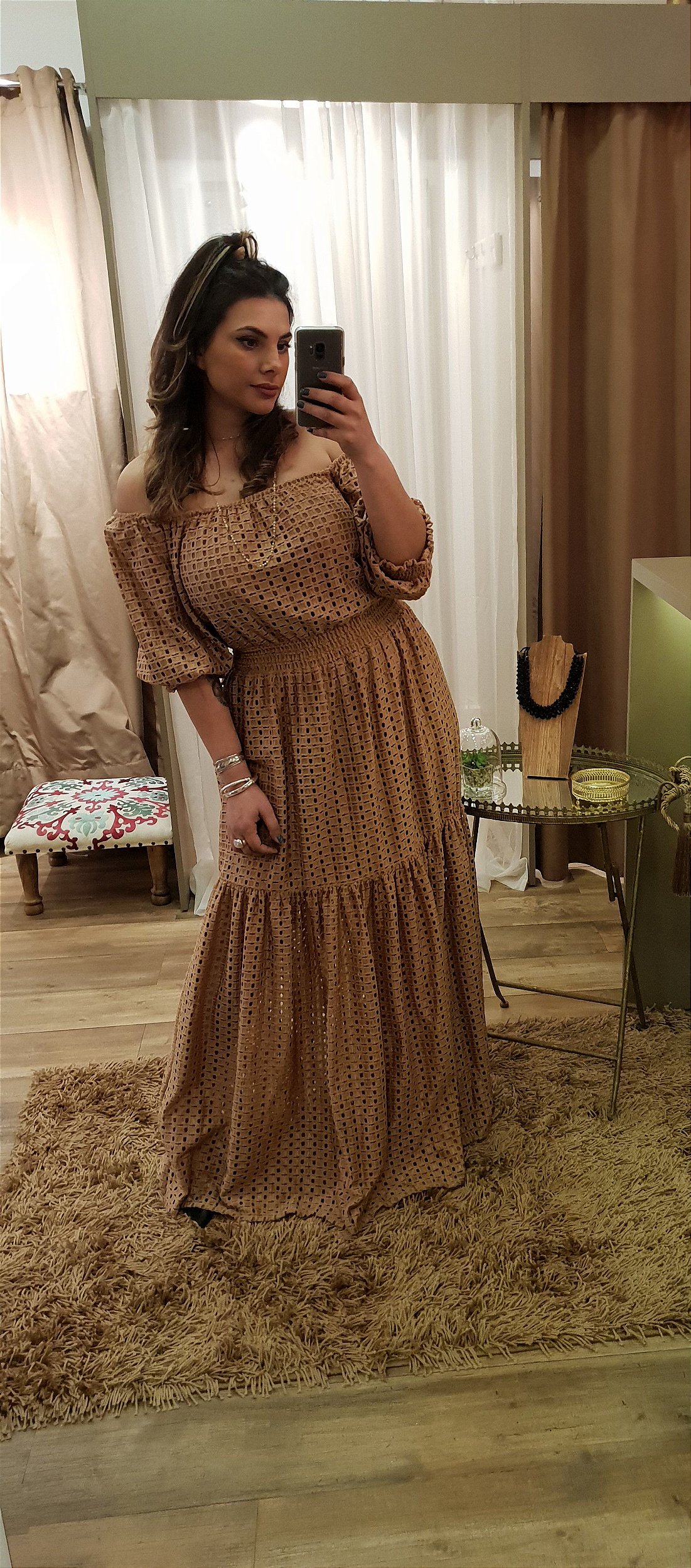 Vestido longo ombro a ombro 2025