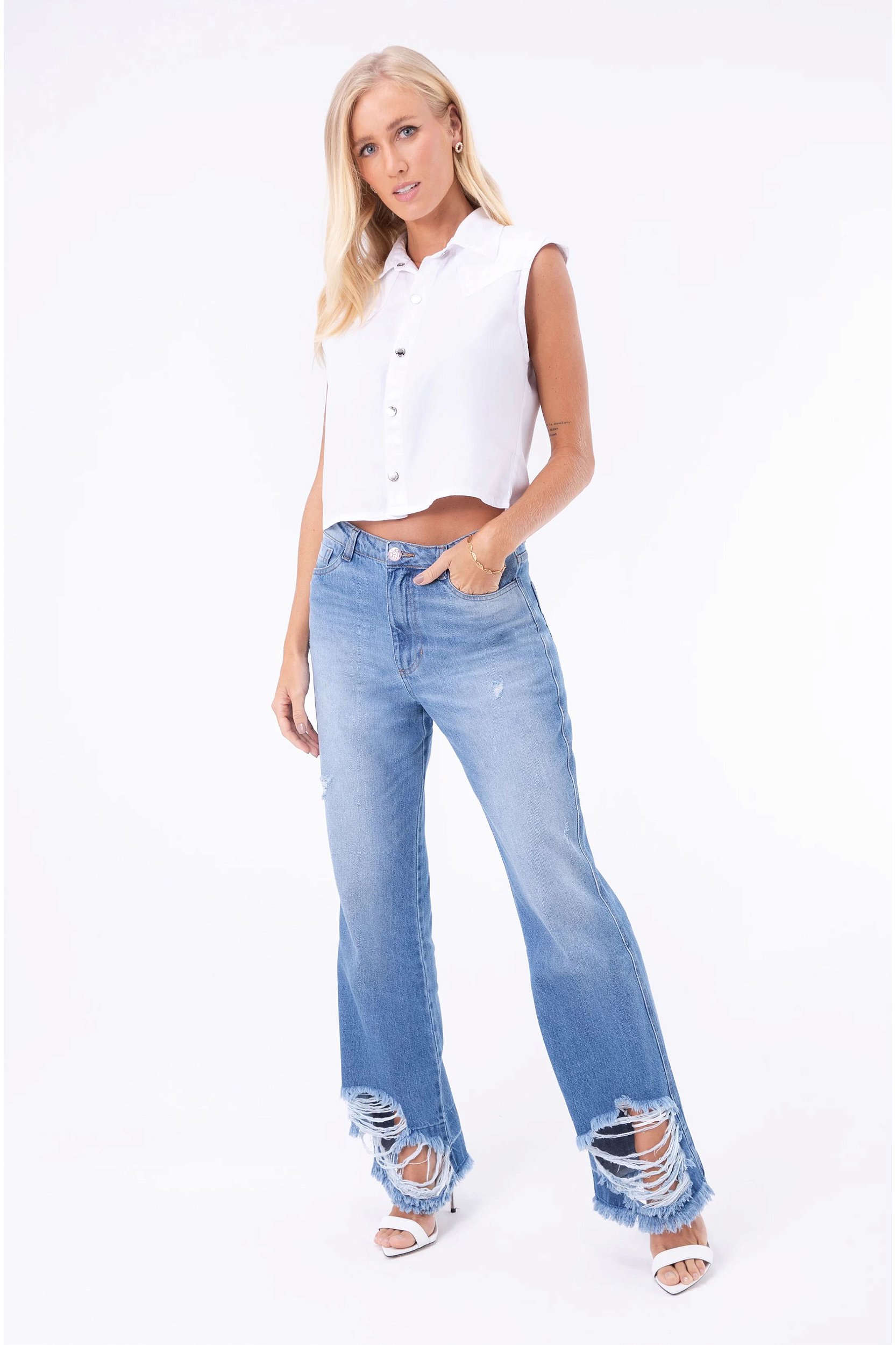 Calça Jeans Wide Leg barra de destroyed cintura super alta - Ana Hickmann  :) - Renata Baldam Store