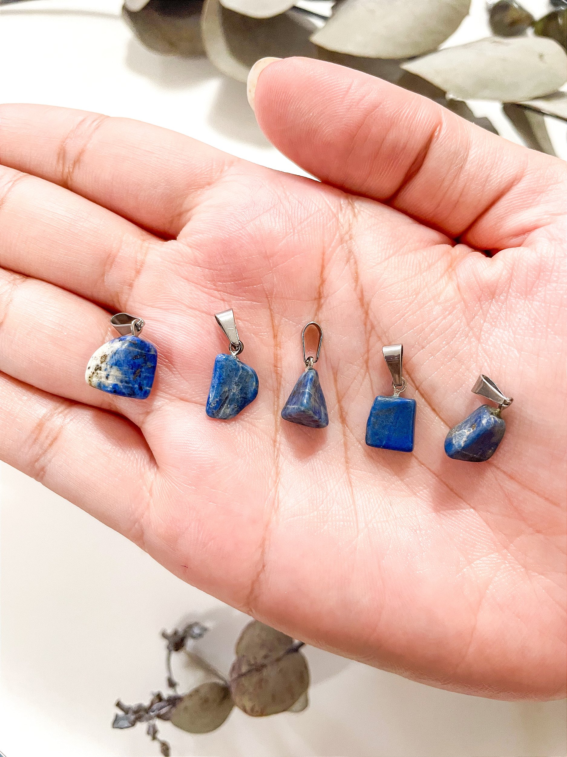 Pingente de lápis lazuli mini | iluminação e intuição - Loja de