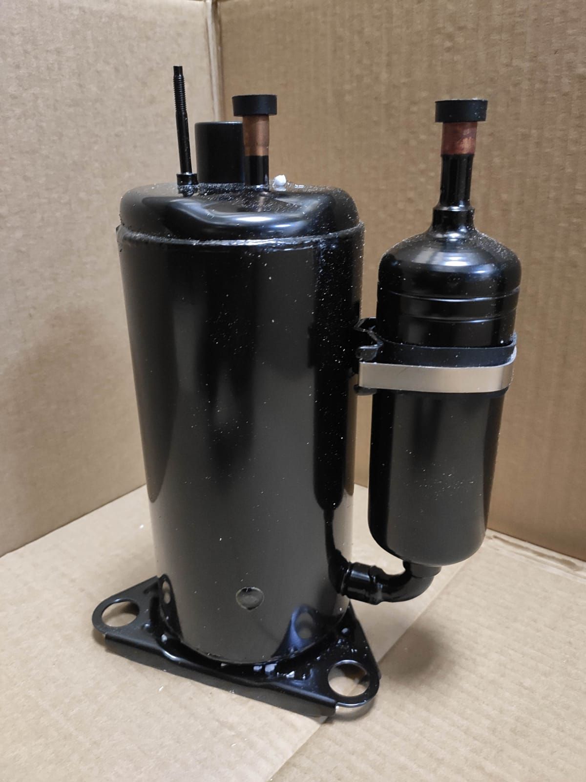 Compressor Rotativo 9000 BTU 220V R410 1532588 W10601136 - Gold Service ...