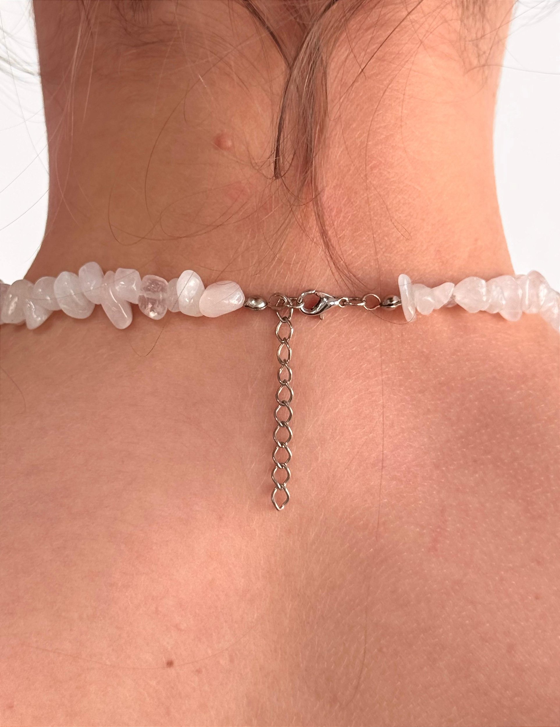 Colar de Quartzo Rosa - Pedra do Amor - Cura do Coração, Amor Próprio,  Perdão e Gratidão - Sagrada Magia, image size:1926x2499