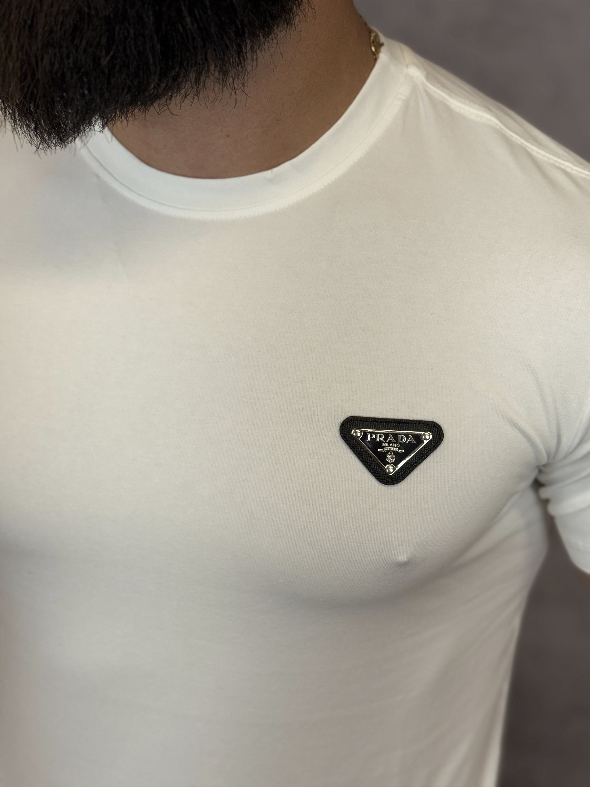 Camiseta Prada - HENRALI STORE