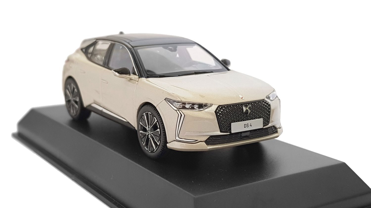 DS 7 2022 Norev 1/43° – Les Miniatures