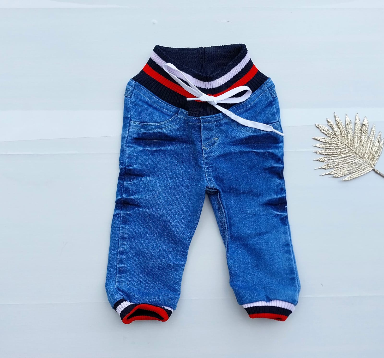 Calça Jeans Bebe - DG Baby Kids - Artigos e roupas infantis
