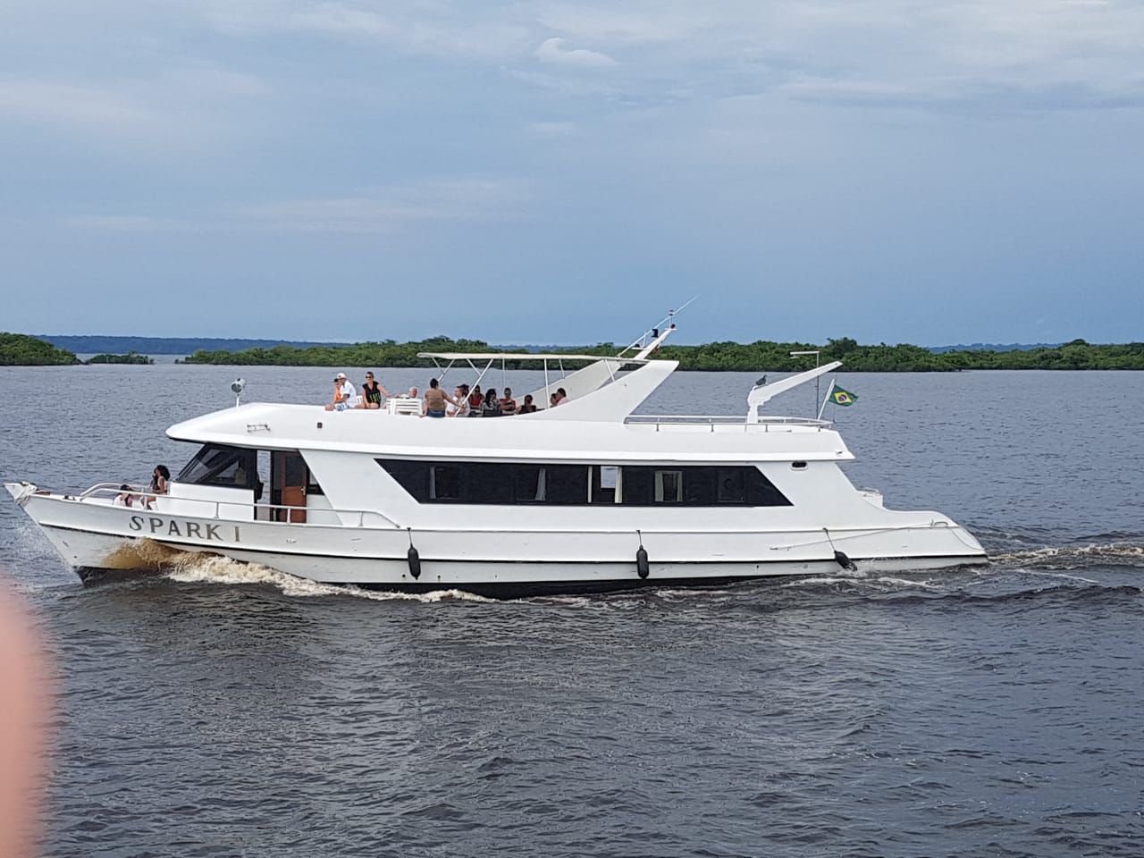 Lancha Summer (18 pessoas - Aluguel de Lanchas, Barcos e iates em Manaus 92  996097629