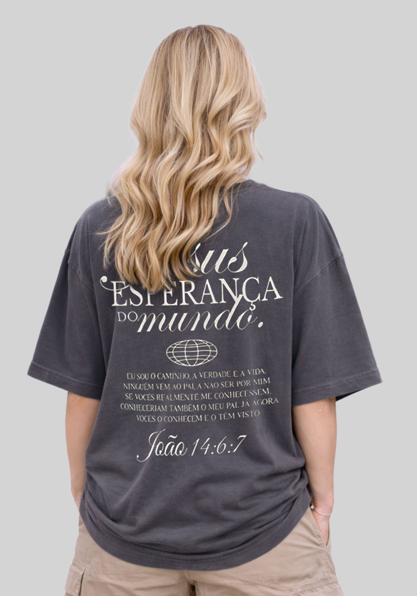 OVERSIZED - JESUS ESPERANÇA DO MUNDO - COR CINZA CHUMBO - Delbo T