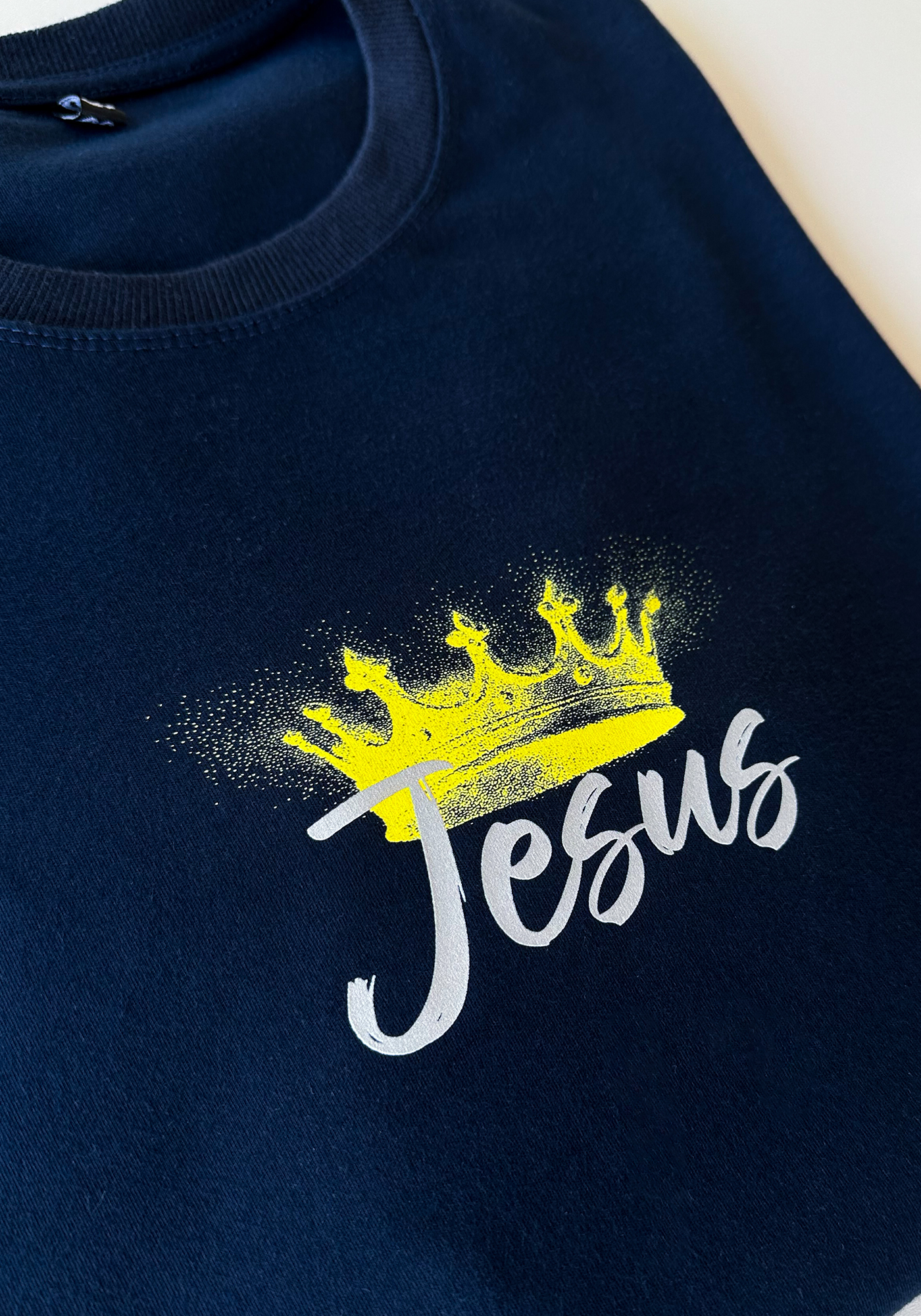 OVERSIZED -O NOME DO MEU REI É JESUS - COR AZUL MARINHO - Delbo T