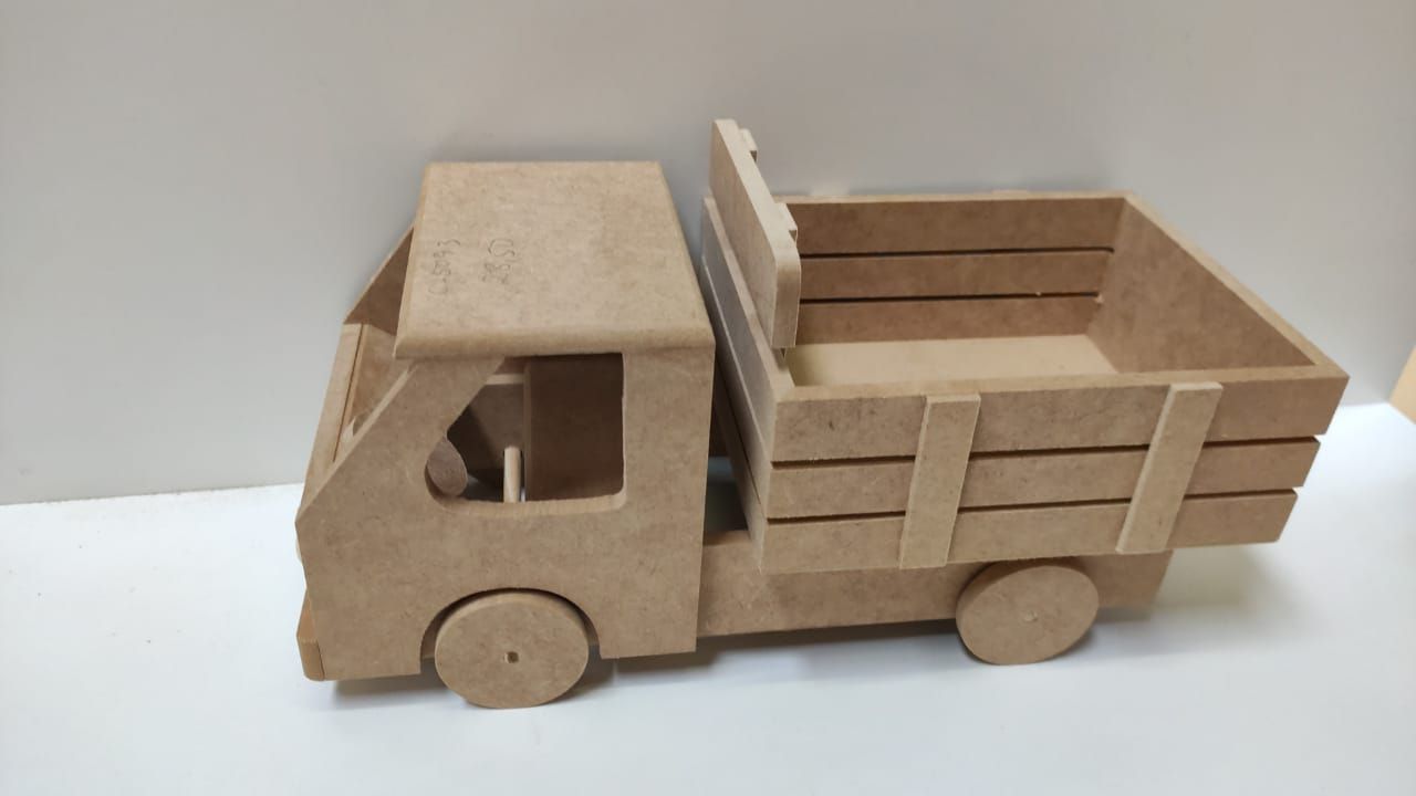 Caminhão de madeira  Compre Produtos Personalizados no Elo7