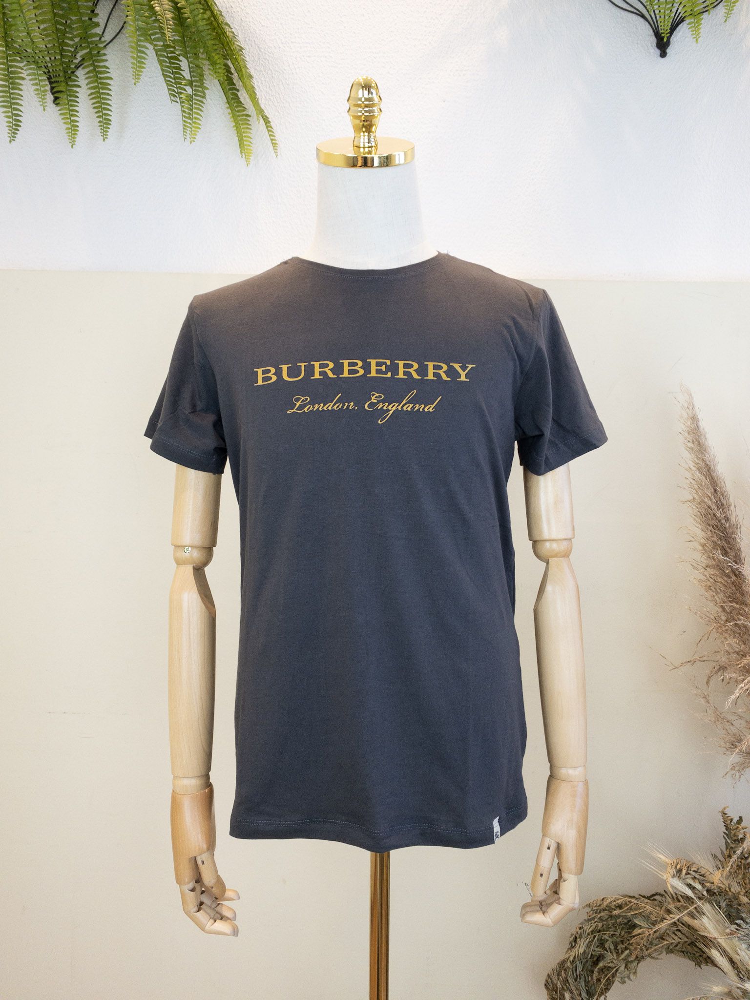 Camiseta burberry preco online