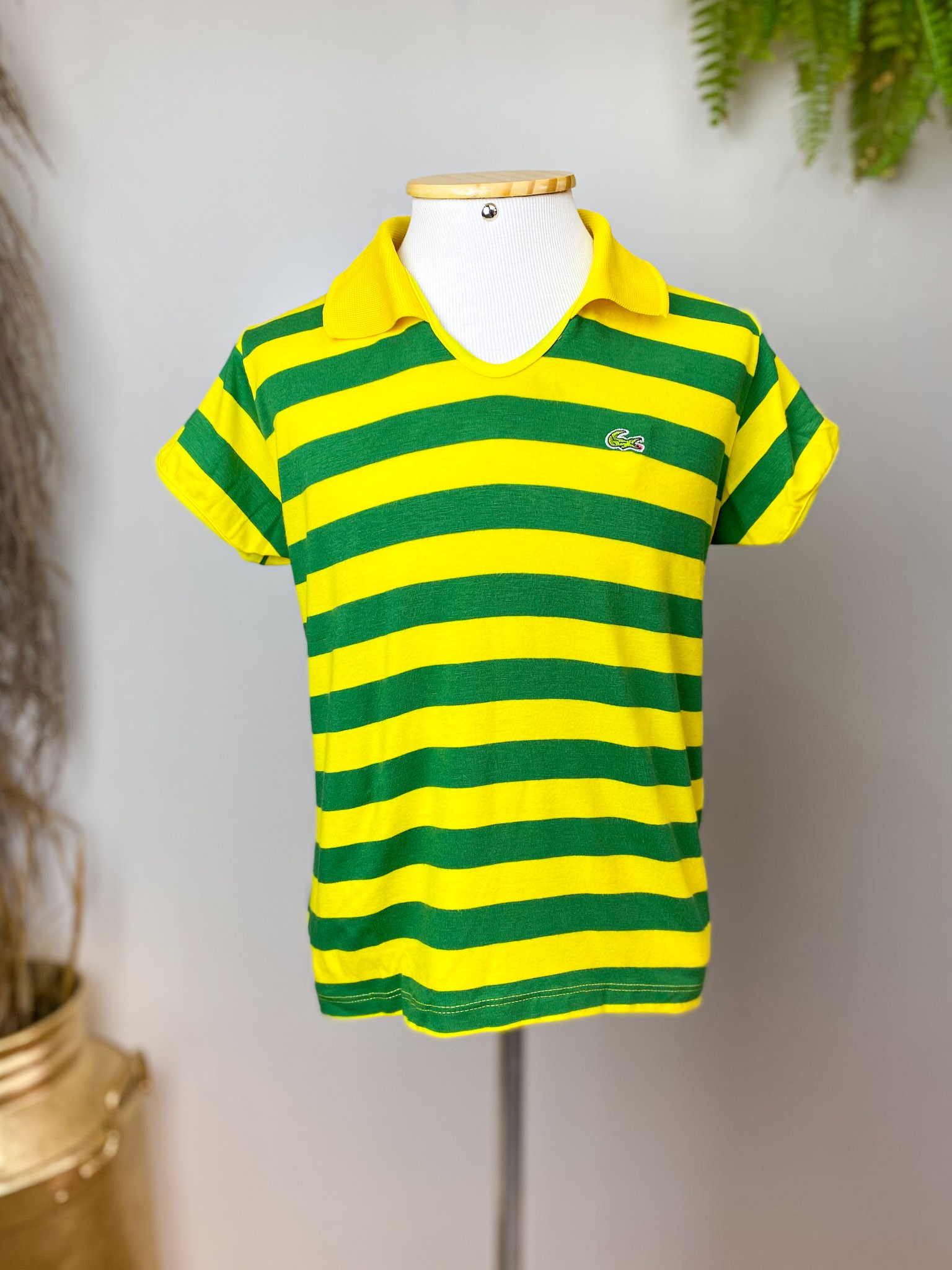 Camisa Polo Feminina Lacoste Verde e Amarela - Dona Chica Brechó Online