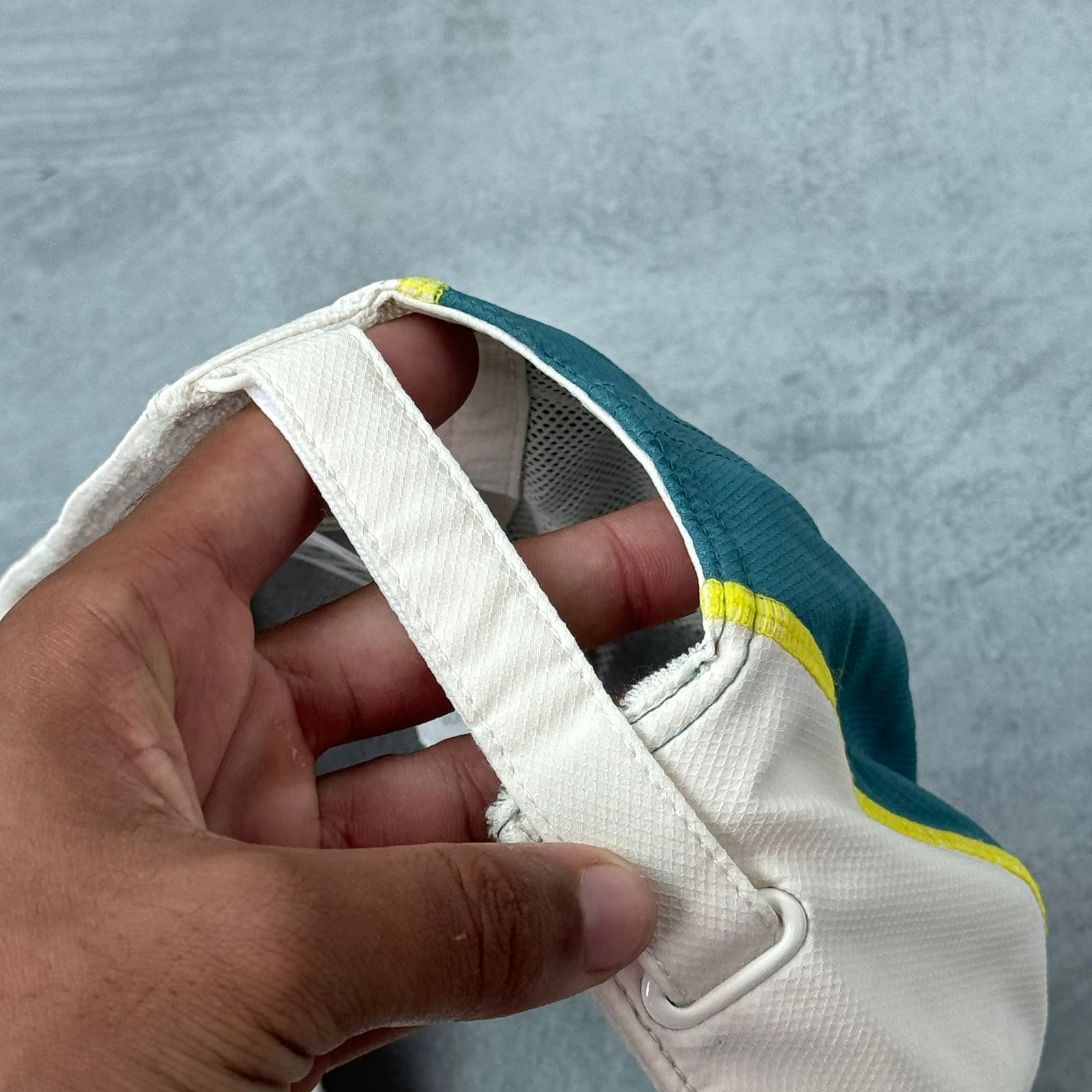 Tênis Hey Dude Sirocco Para Meninos - Confortável Slip-on Colorblock Branco E Azul Marinho