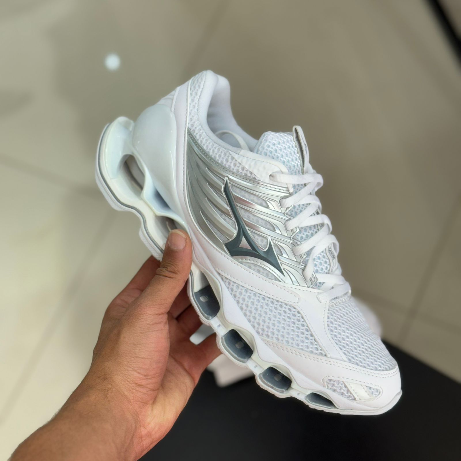 Tênis Unissex Mizuno Wave Prophecy 13-S Branco - JNoriginalshop