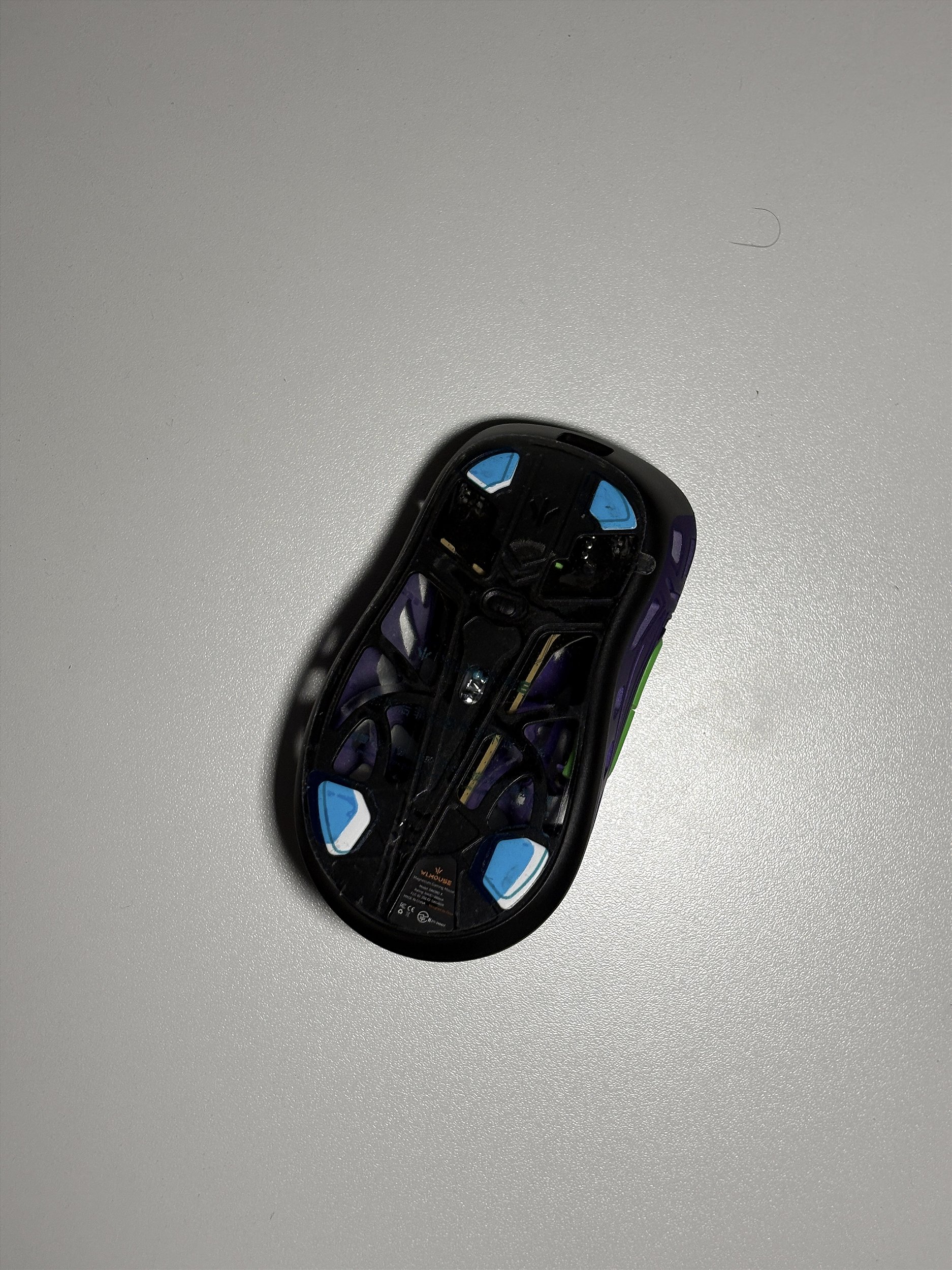 Mouse WLMOUSE Sword X - Verde e Roxo (Open Box) - VTR Imports