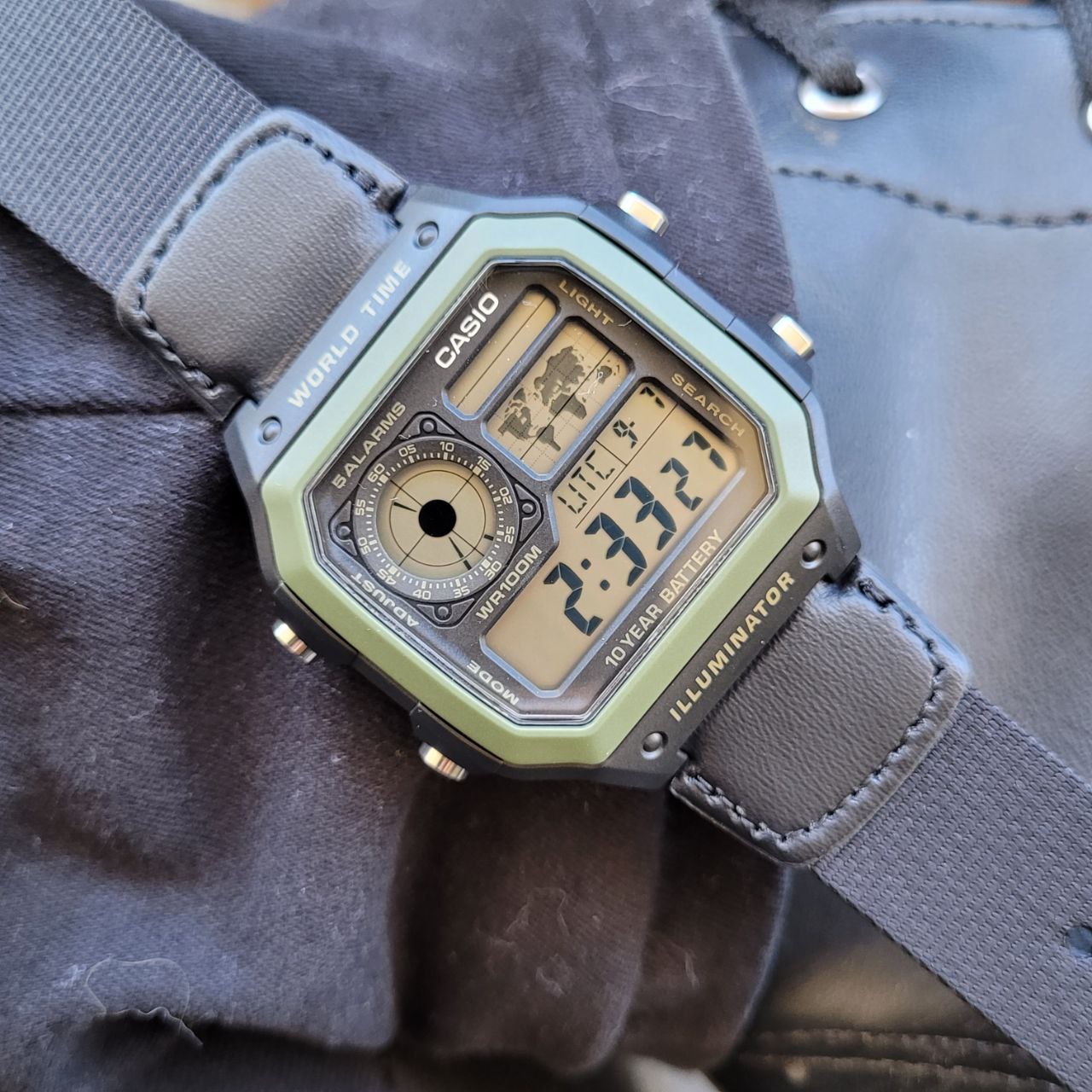Relógio Casio Masculino Quadrado Ae-1200whb-1bvdf Cor Da Correia Preto
