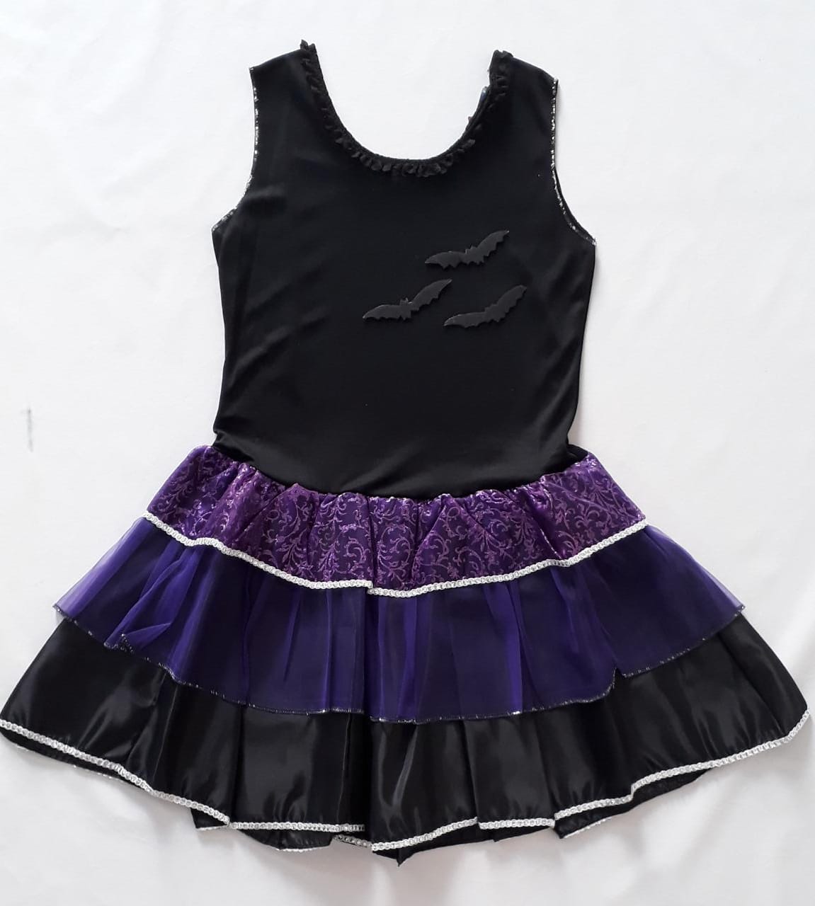 Vestido Fantasia Infantil Feminina Halloween Vampira Tiara e Asa