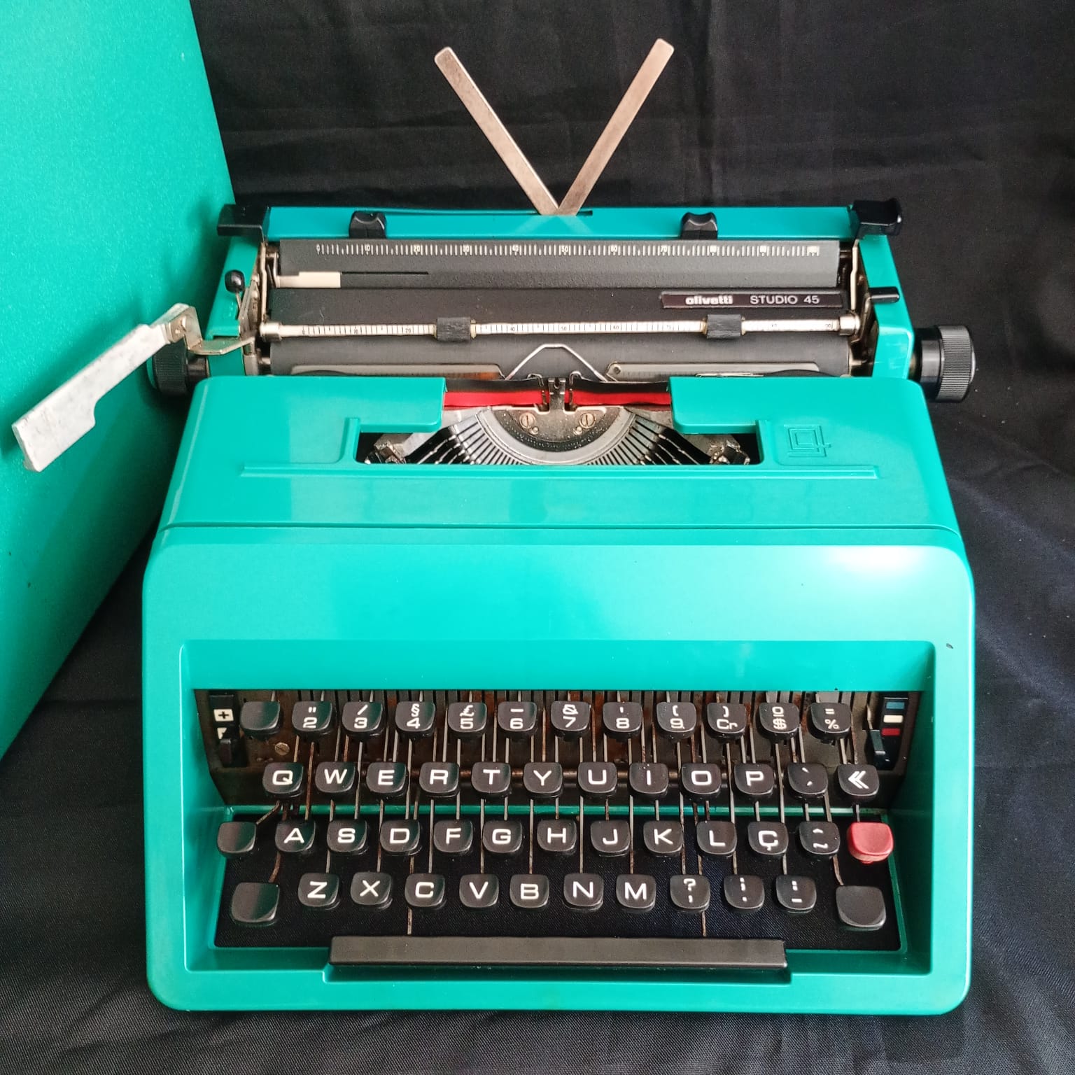 Máquina De Escrever Datilografia Verde Olivetti Studio 45