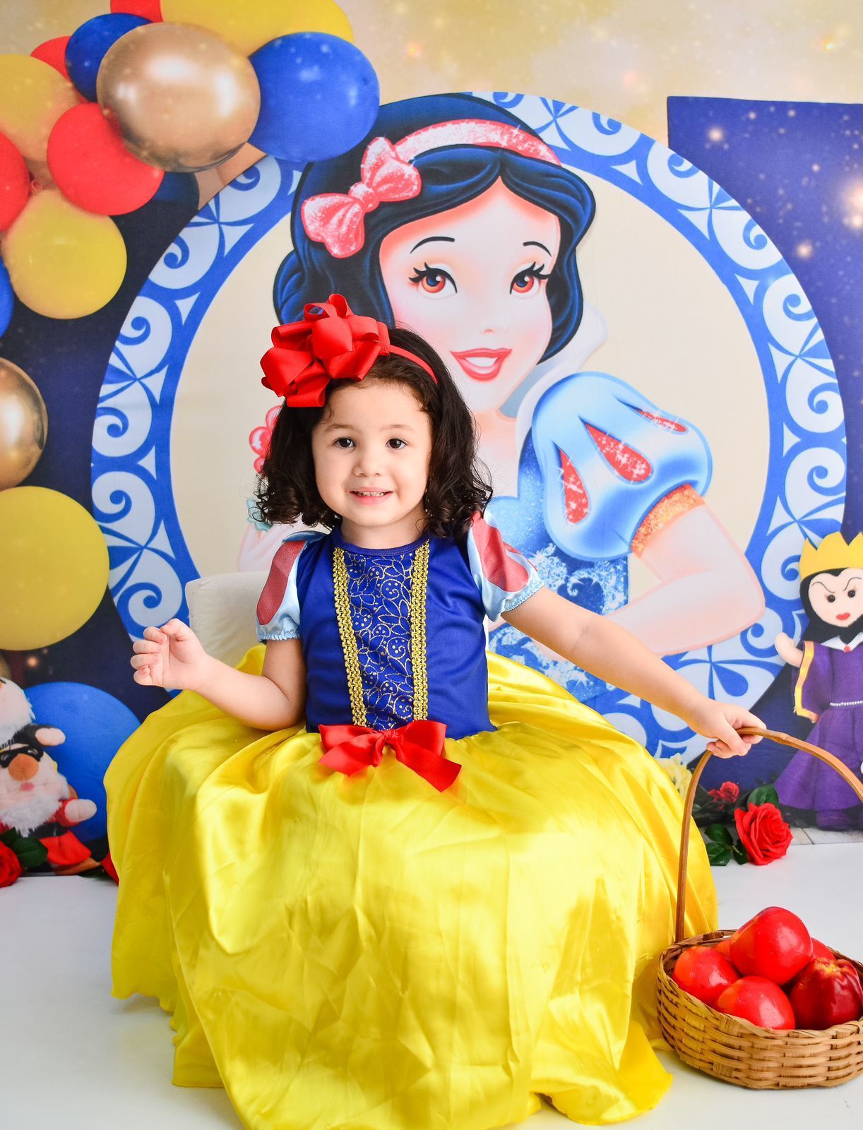 Vestido Infantil Fantasia Branca De Neve Disney Tam 6 a 12