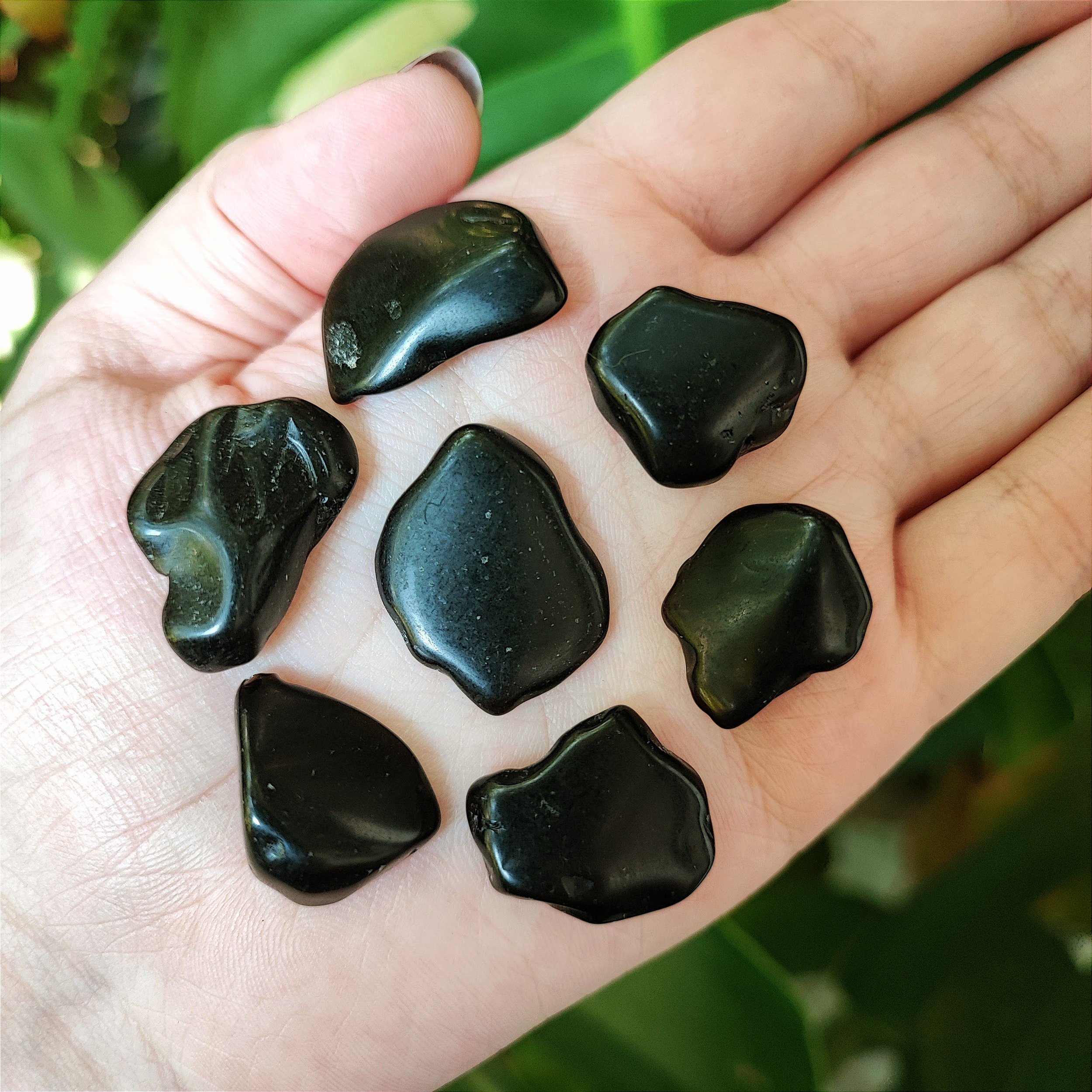 Obsidiana Negra Rolada Pequena - Kit com 7 - Proteção e
