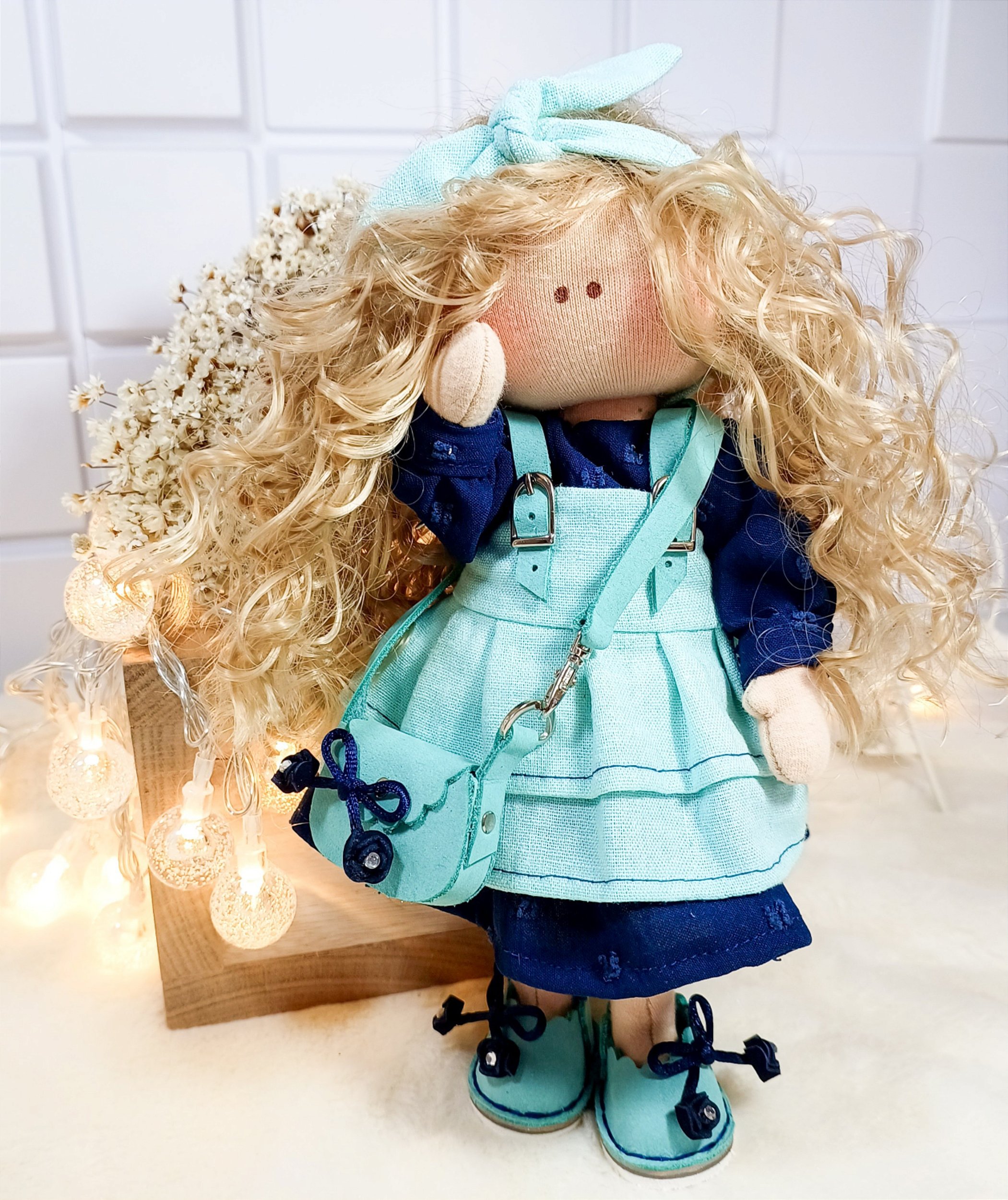 Boneca de pano, boneca russa, boneca articulada, boneca troca roupa -  Lembrança que Encanta - Bonecas de pano para presentes, decoração e brincar