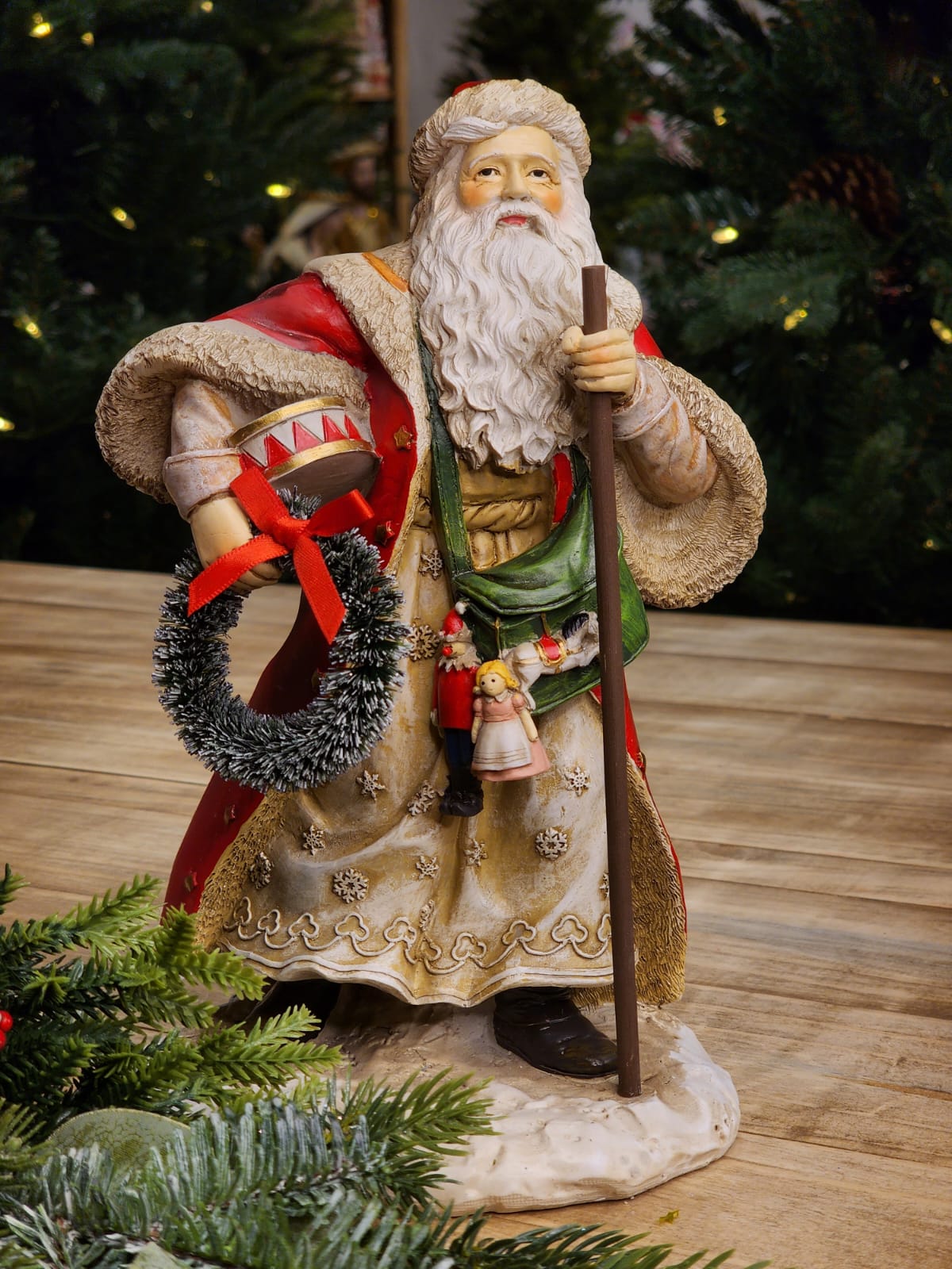 PAPAI NOEL EM RESINA VINTAGE - 24,5CM - Senhor Natal