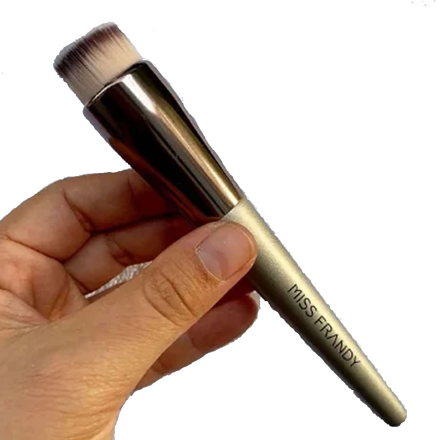 Pincel Topo Reto Para Base Liquida - Miss Frandy - Universe Makeup ...