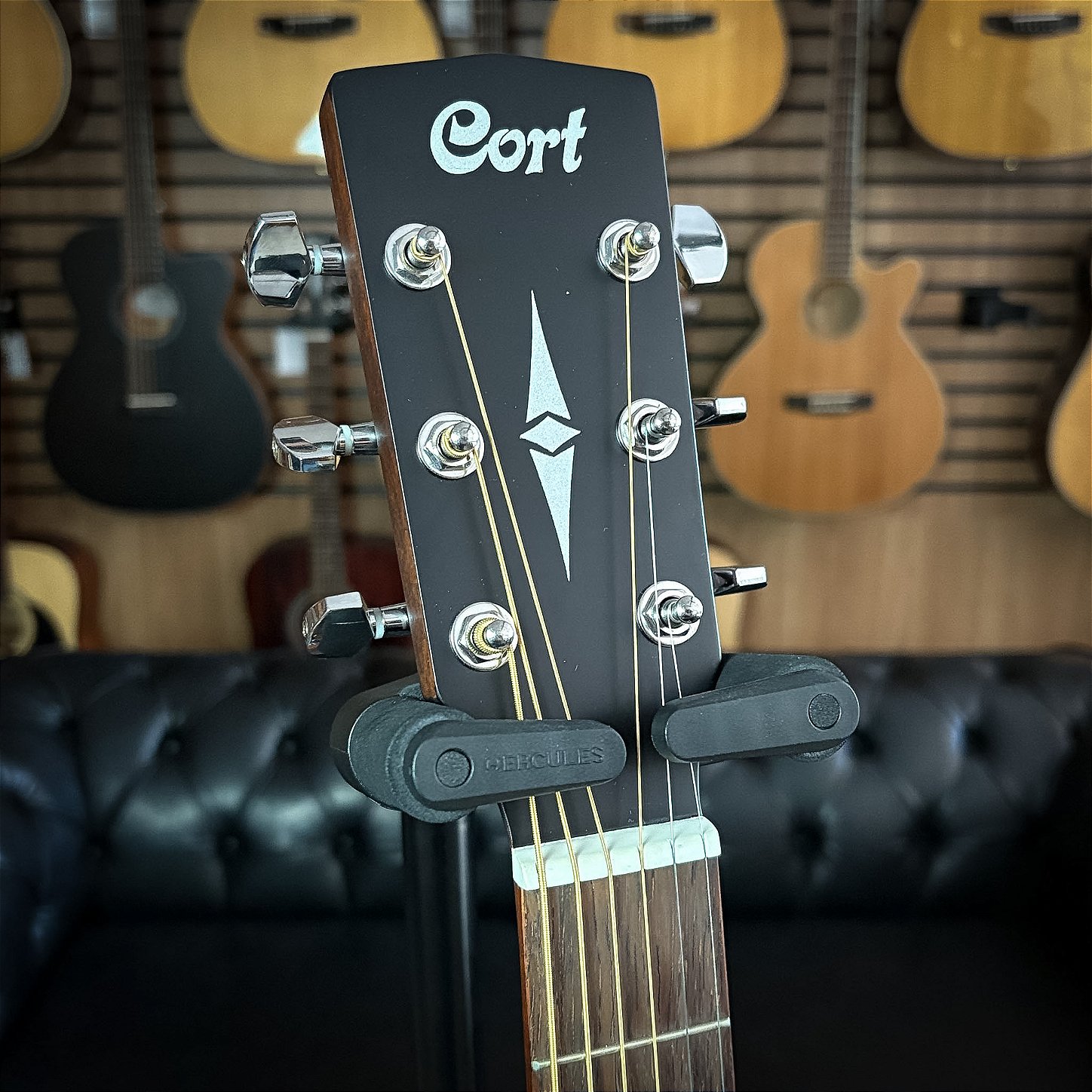 Violão Cort AD810E OP Spruce Open Pore Folk - Guitar Shop CE