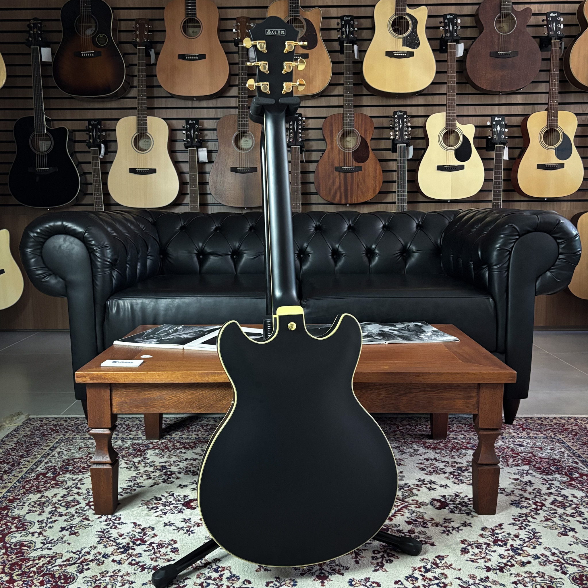Guitarra Ibanez AS73G BKF Black Flat - semi hollow - Guitar Shop