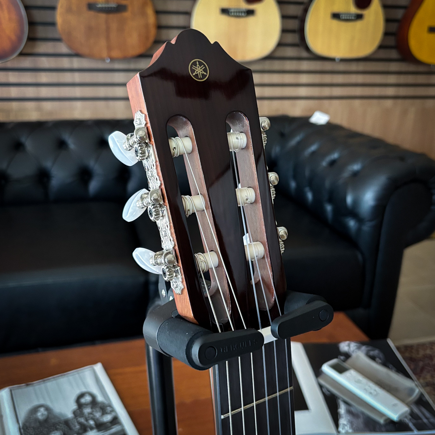 SC657 YAMAHA ヤマハ CG142S アコースティックギター Violão Yamaha CG142S Nylon Sólid Spruce Natural Acústico - Guitar