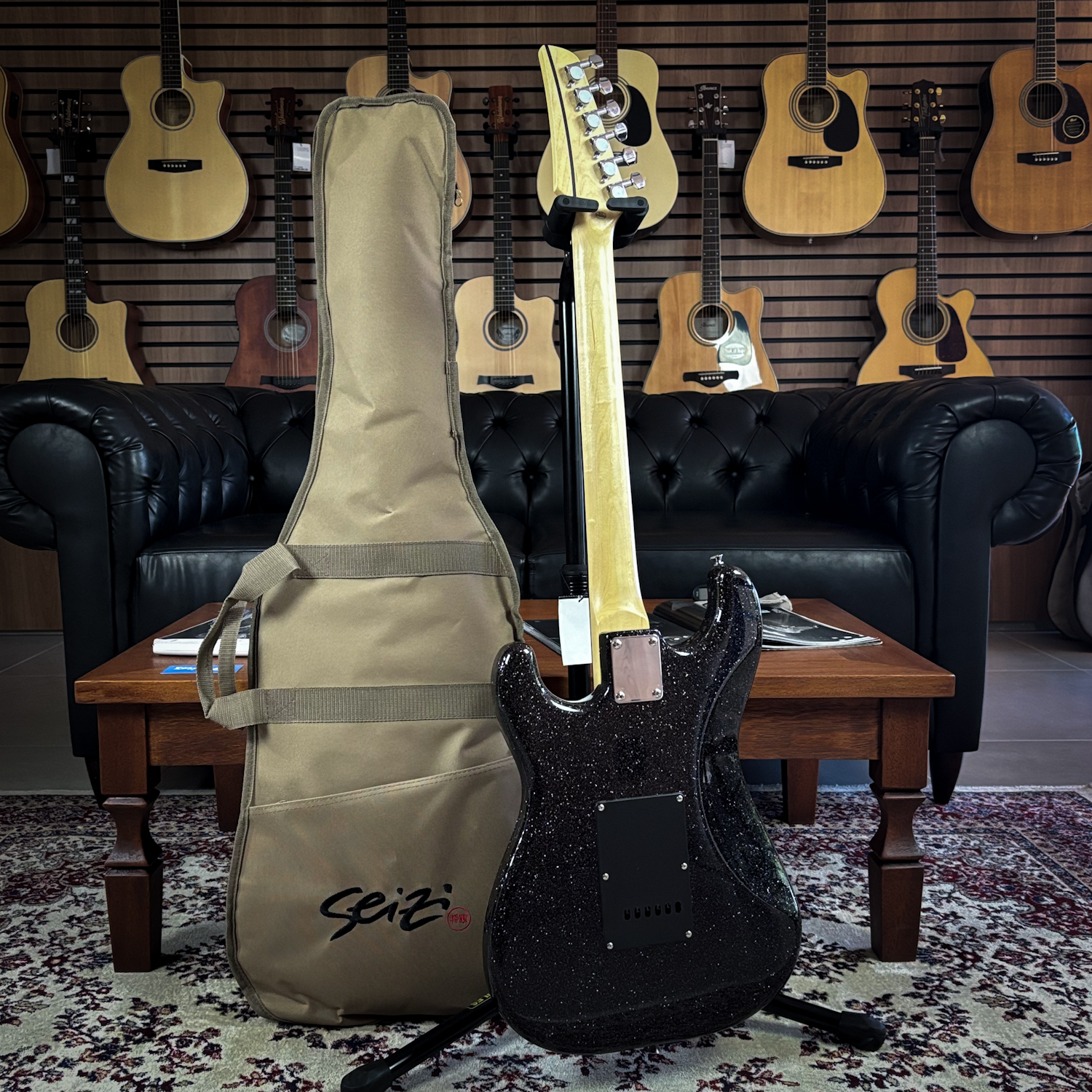 Guitarra Seizi Fun Katana Musashi Midnight Black Sparkle PH c/ Bag