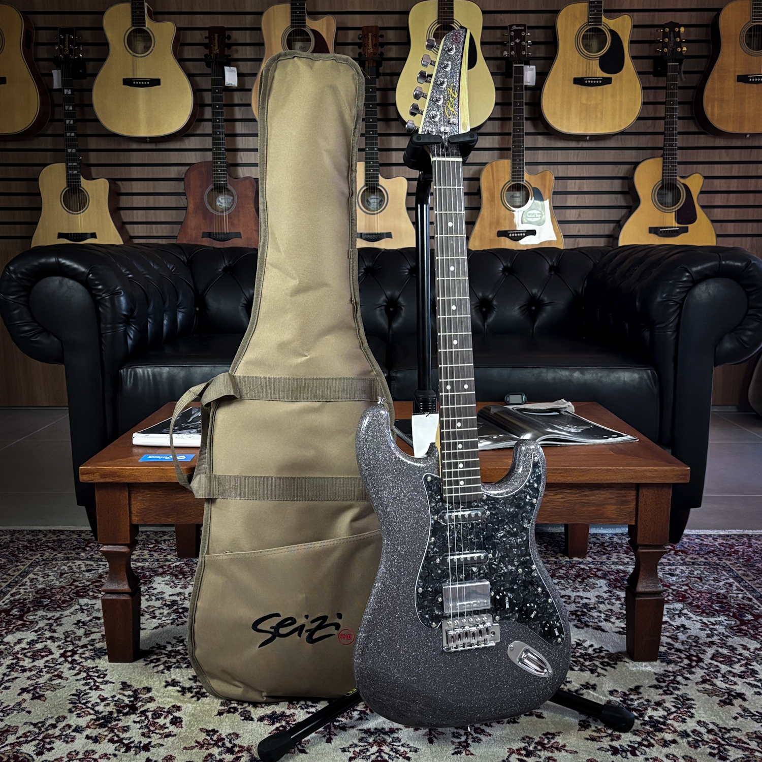 Guitarra Seizi Fun Katana Musashi Space Grey Sparkle PH c/ Bag