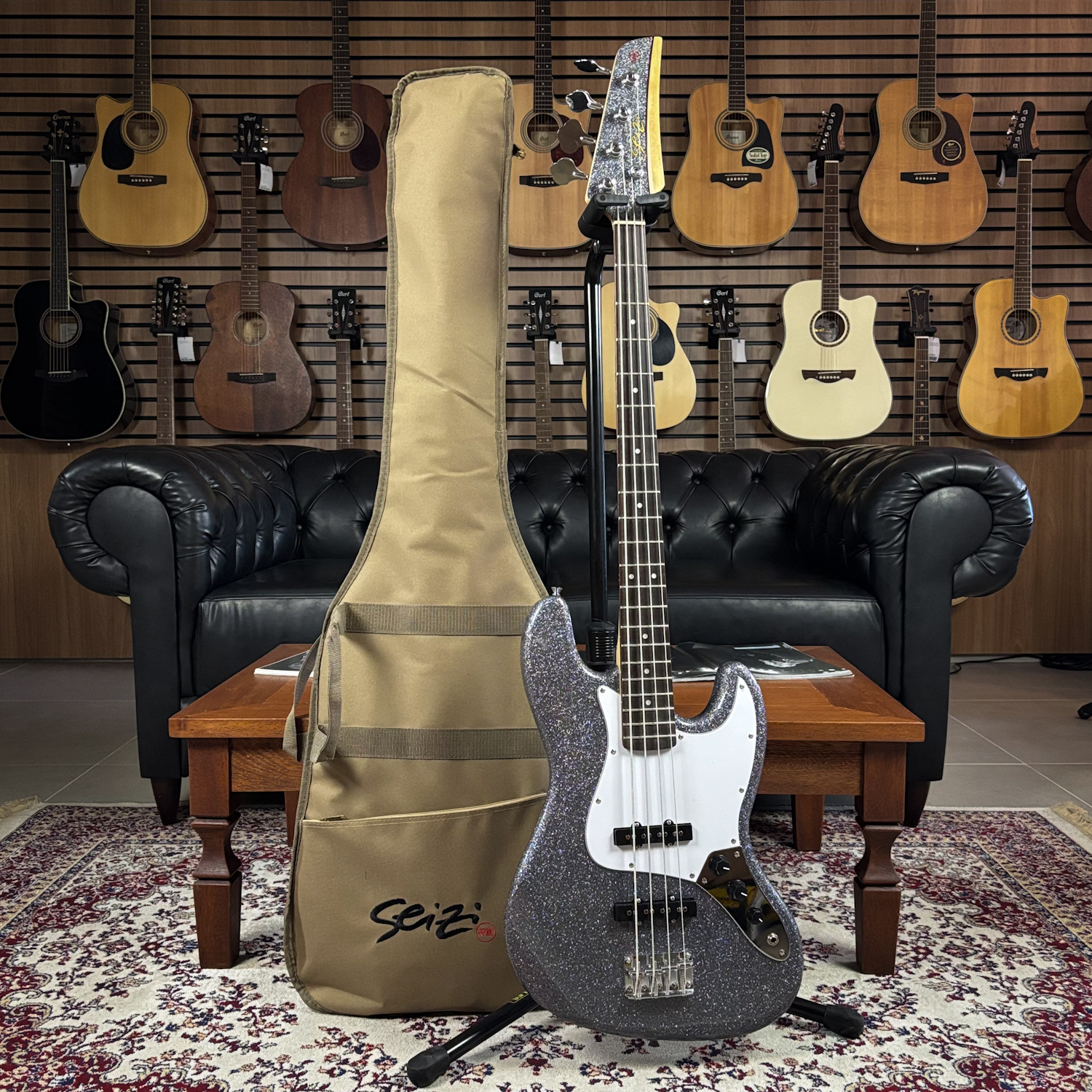 Baixo 4 Cordas Seizi Fun Jazu JB 4 Space Grey Sparkle c/ bag