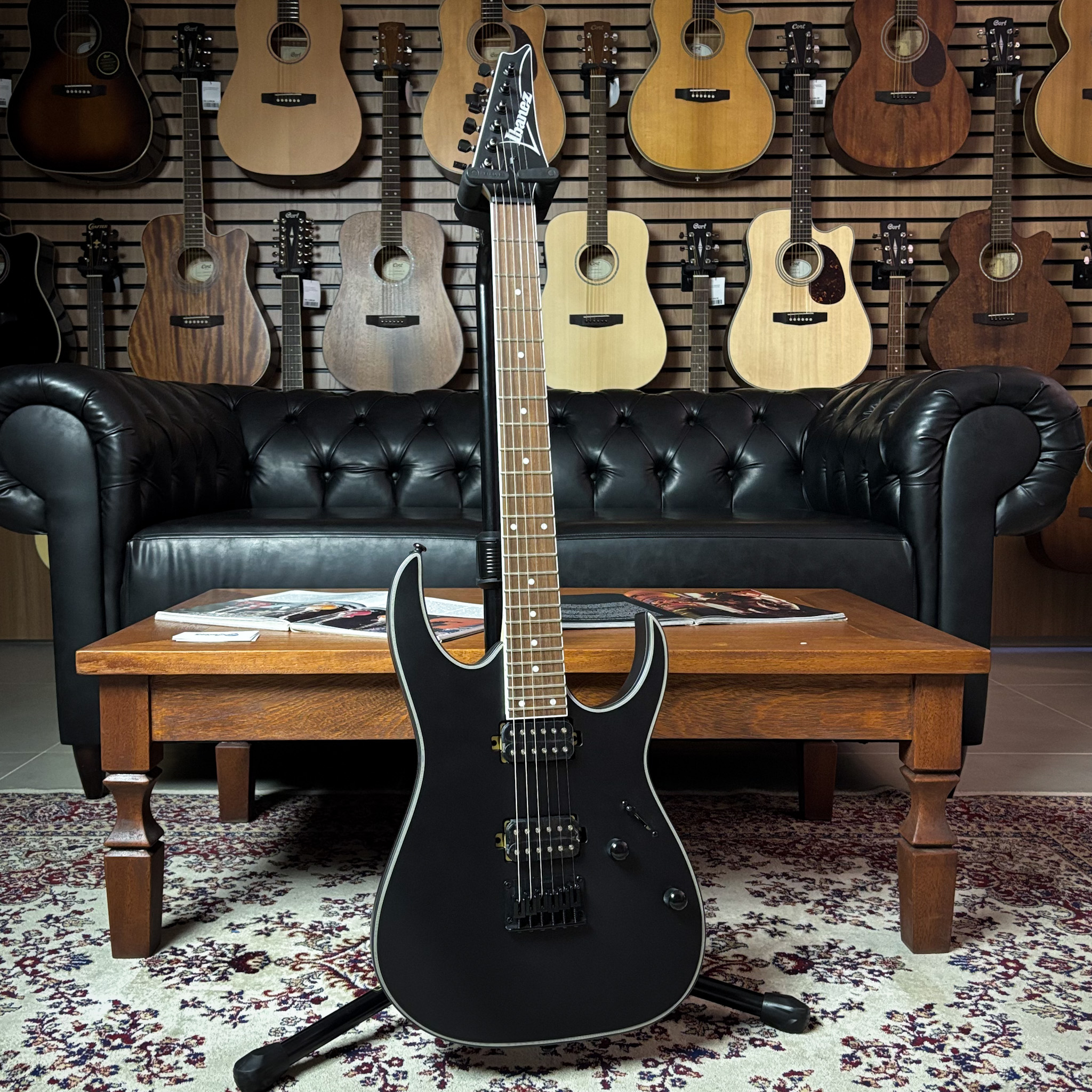 Guitarra Ibanez RG421EX BKF Black Flat - Guitar Shop CE | Loja de