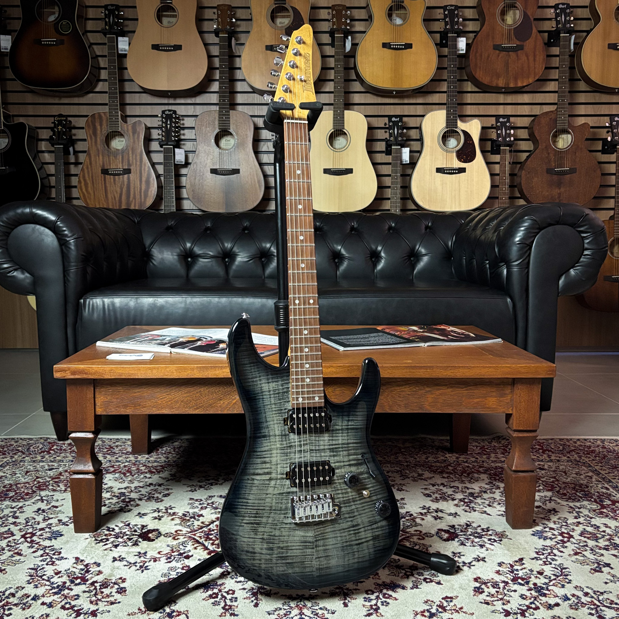 ギター Ibanez AZ standard AZ24S1F Guitarra Ibanez Az Standard AZ24S1F Transparent Black Sunburst