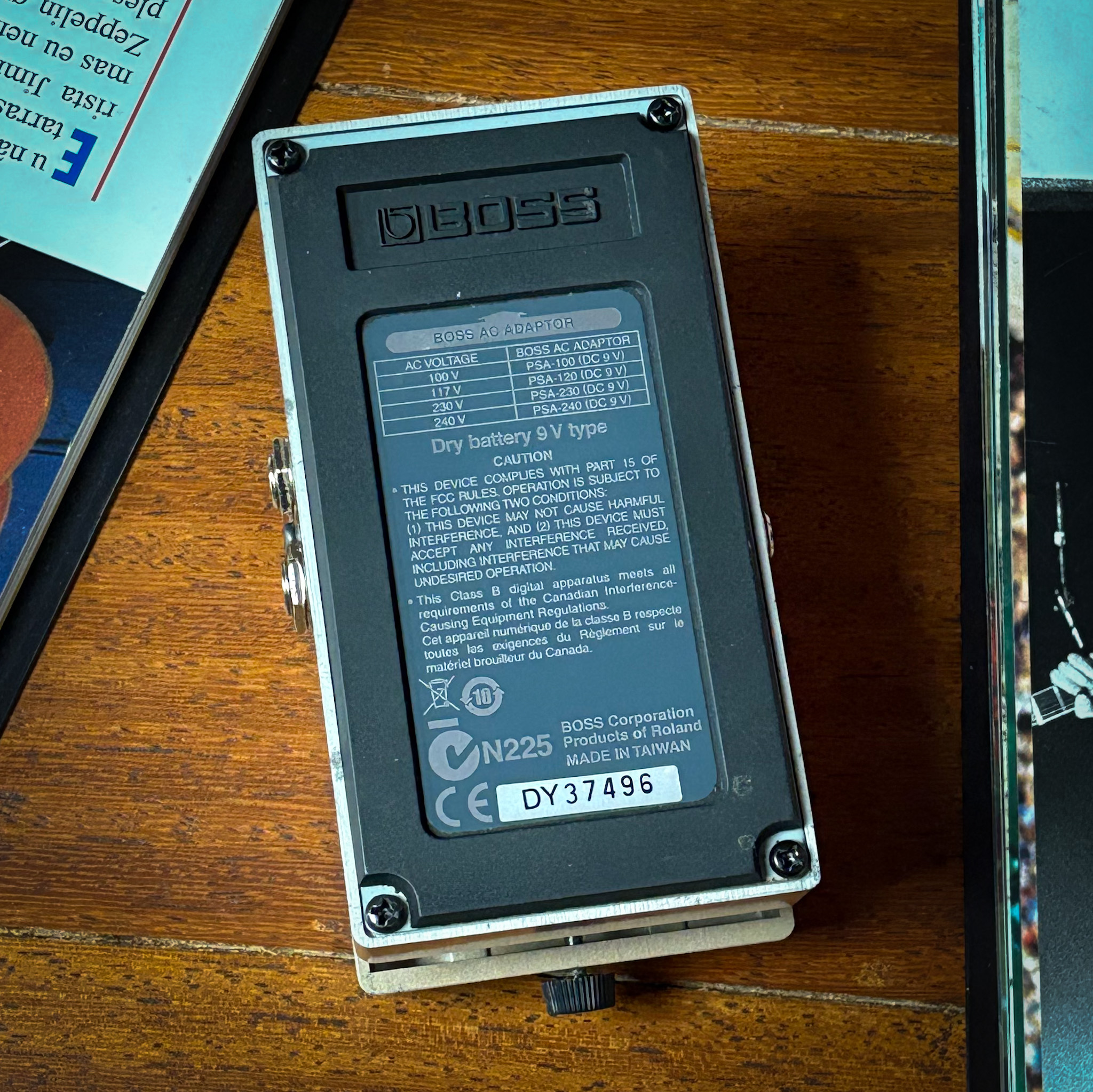 Pedal Boss AW-3 Dynamic Wah - SEMINOVO - Guitar Shop CE | Loja de