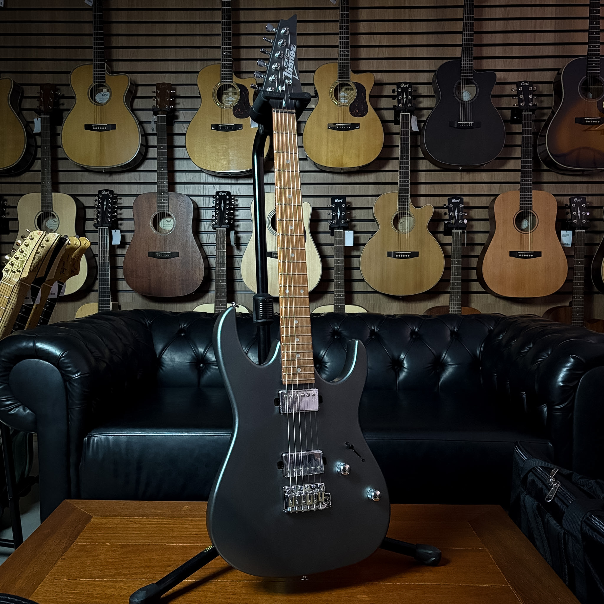 Guitarra Ibanez Gio GRX120SP NGM Noble Gray Metallic Matte