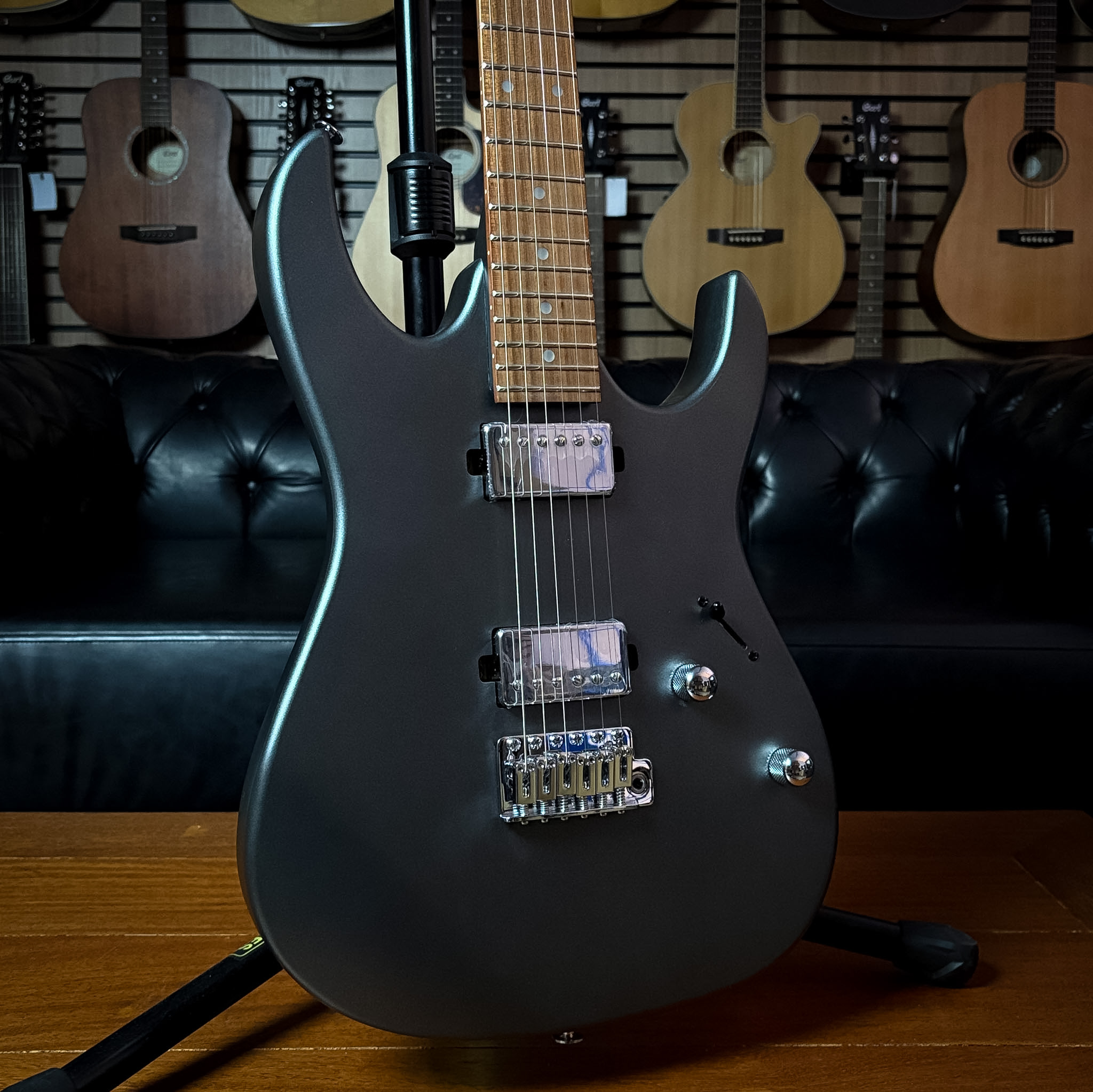 Guitarra Ibanez Gio GRX120SP NGM Noble Gray Metallic Matte