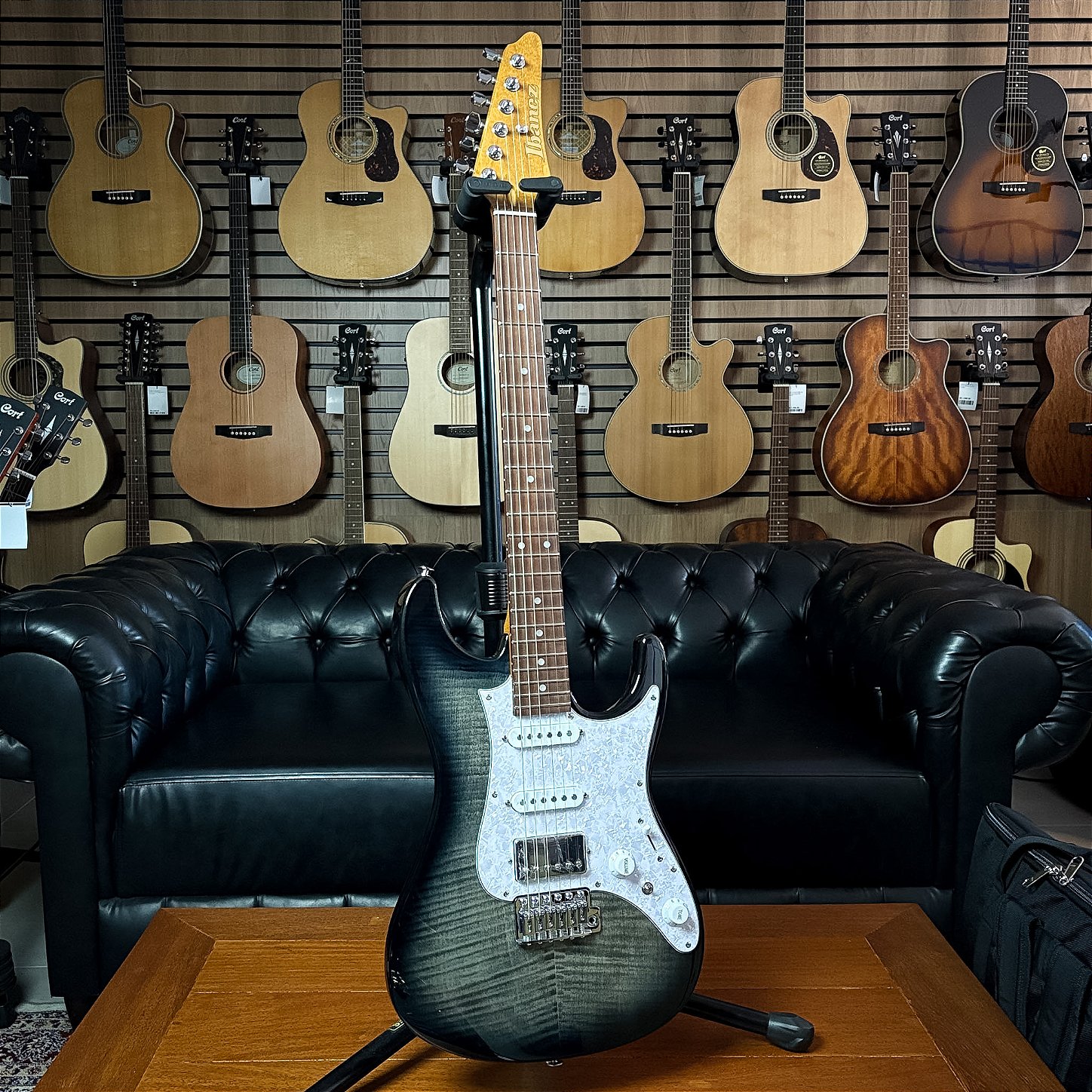 Guitarra Ibanez AZ AZ22S1F TKS Transparent Black Sunburst - Guitar