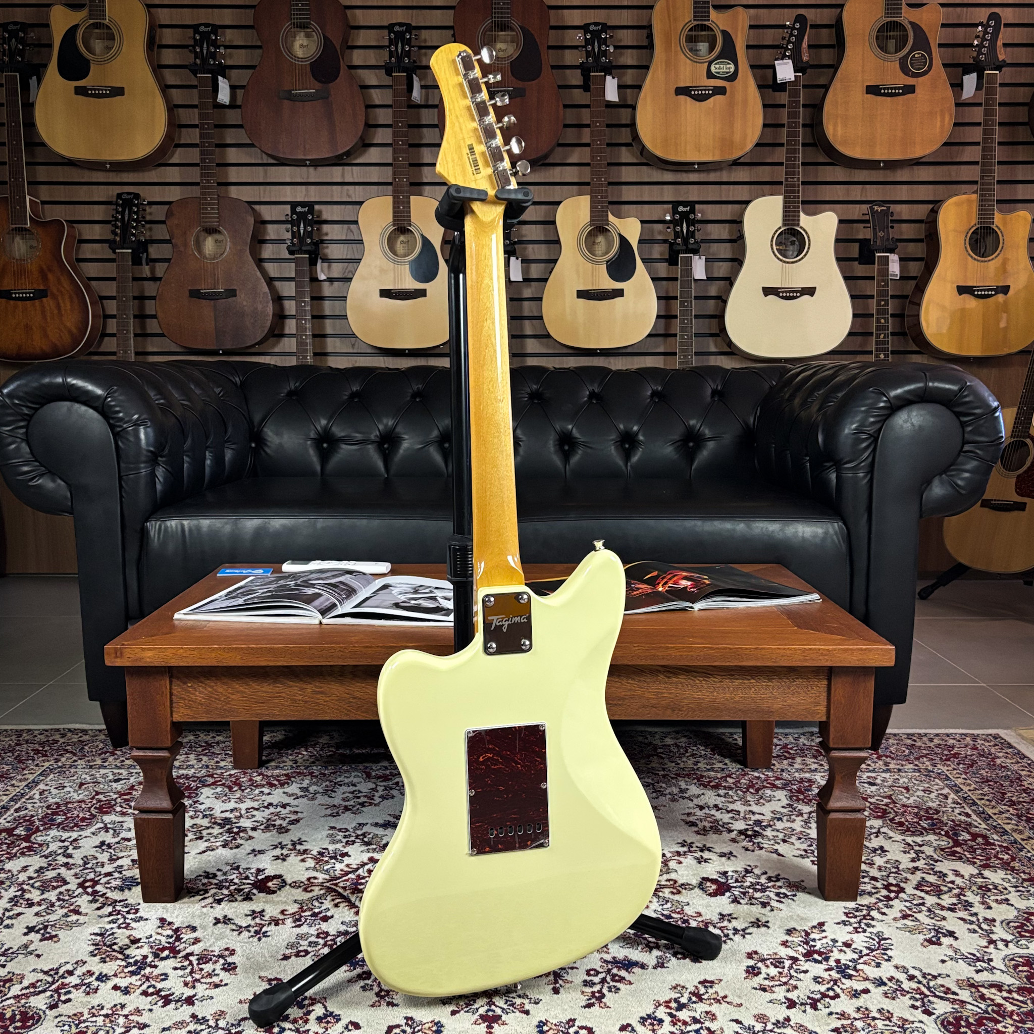 Guitarra Tagima TW-61 Jazzmaster Olympic White DF/TT - Guitar Shop