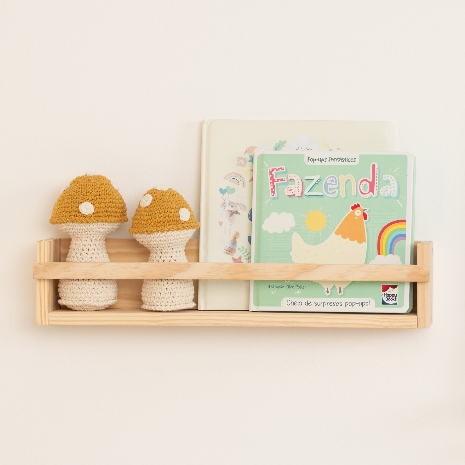 Brinquedo sensorial infantil com texturas e cores vibrantes
