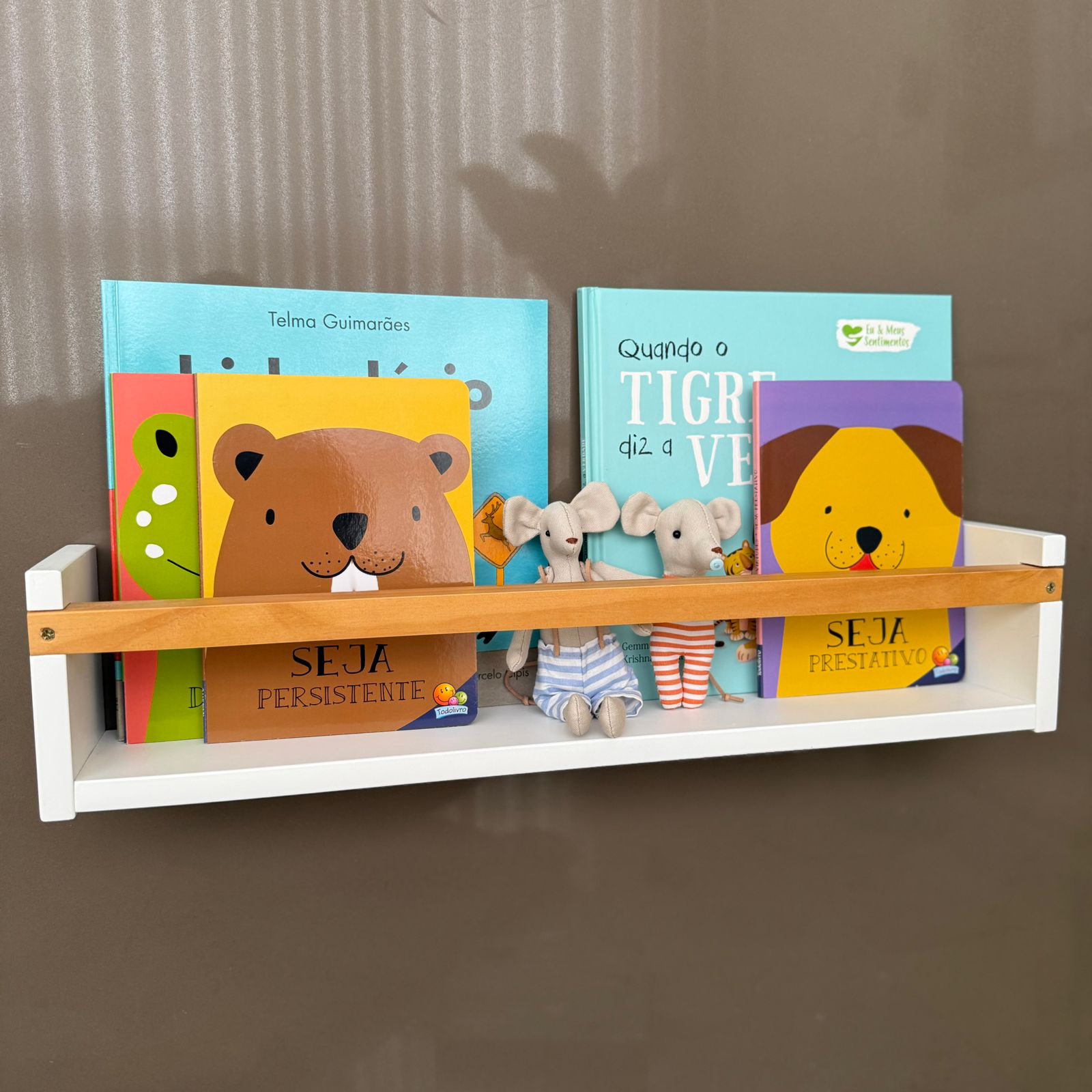 Prateleira de Livros Infantil 60cm Bella (Branca) - Cola e Decora ...