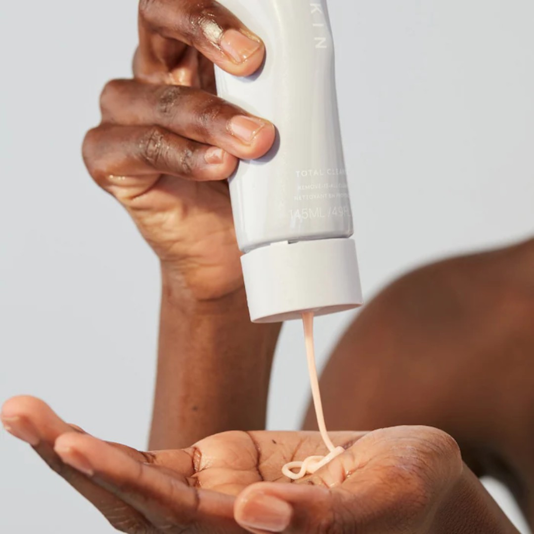 Removedor de Maquiagem Fenty Skin Total Cleans'r MakeupRemoving