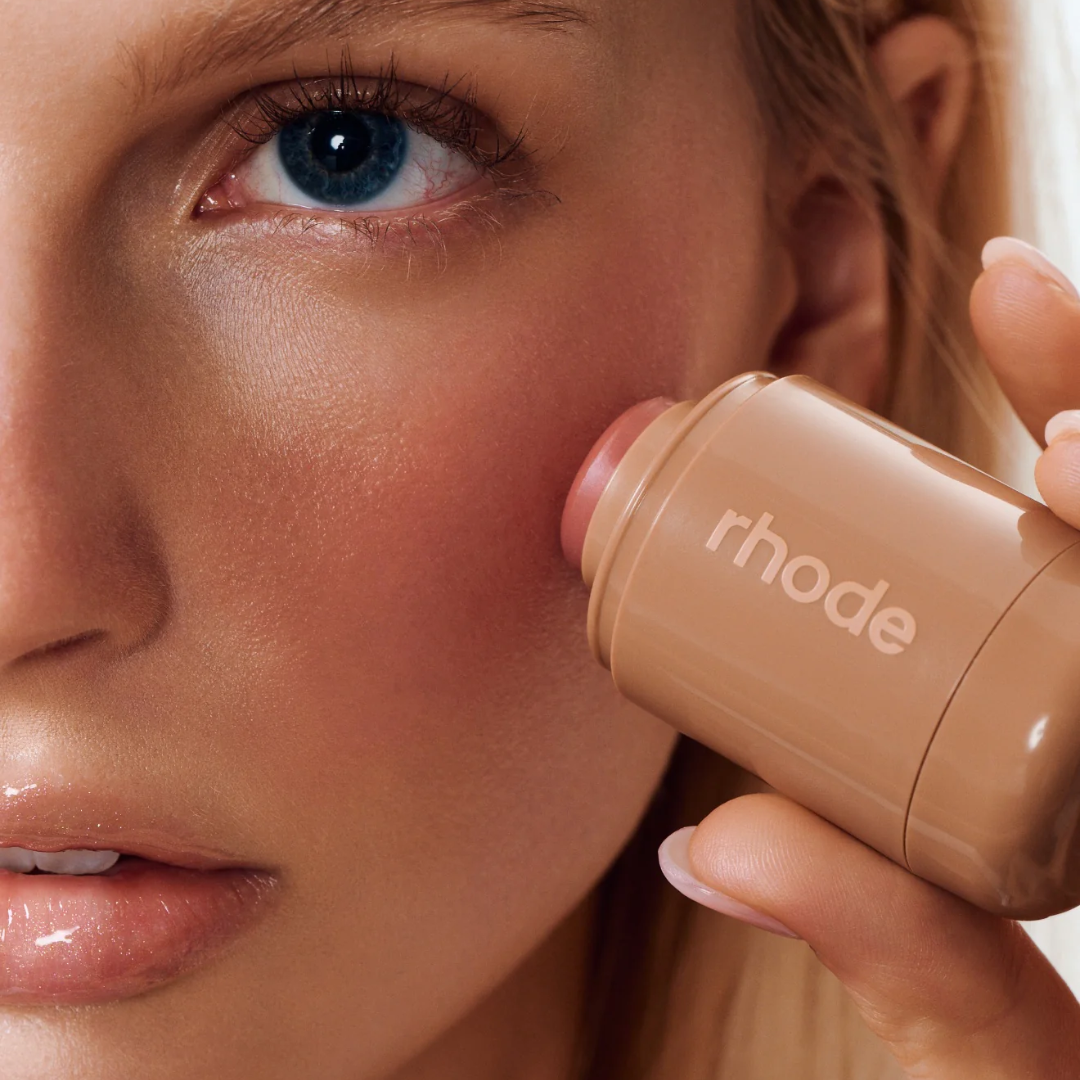 邦楽 LEARNERS/RHODE  IS FAMOUS FOR YOU Blush Rhode Pocket Blush | Cor: Tan Line - Imports MDM